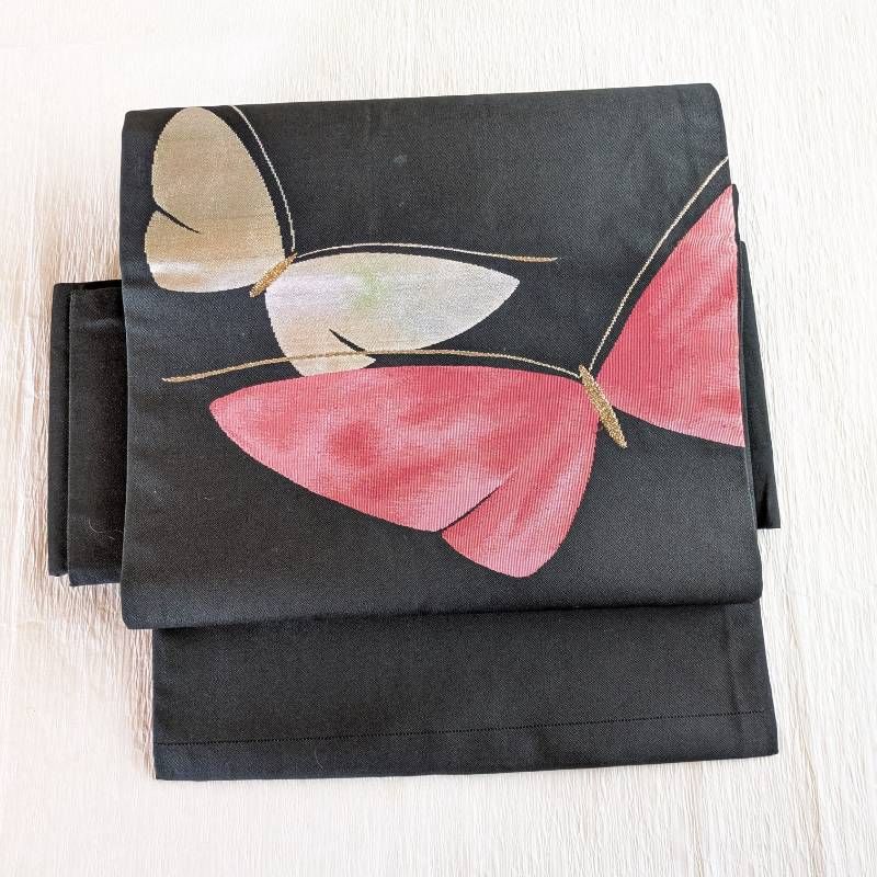 袋帯　正絹　蝶々　黒地 袋帯 正絹 蝶々 黒地