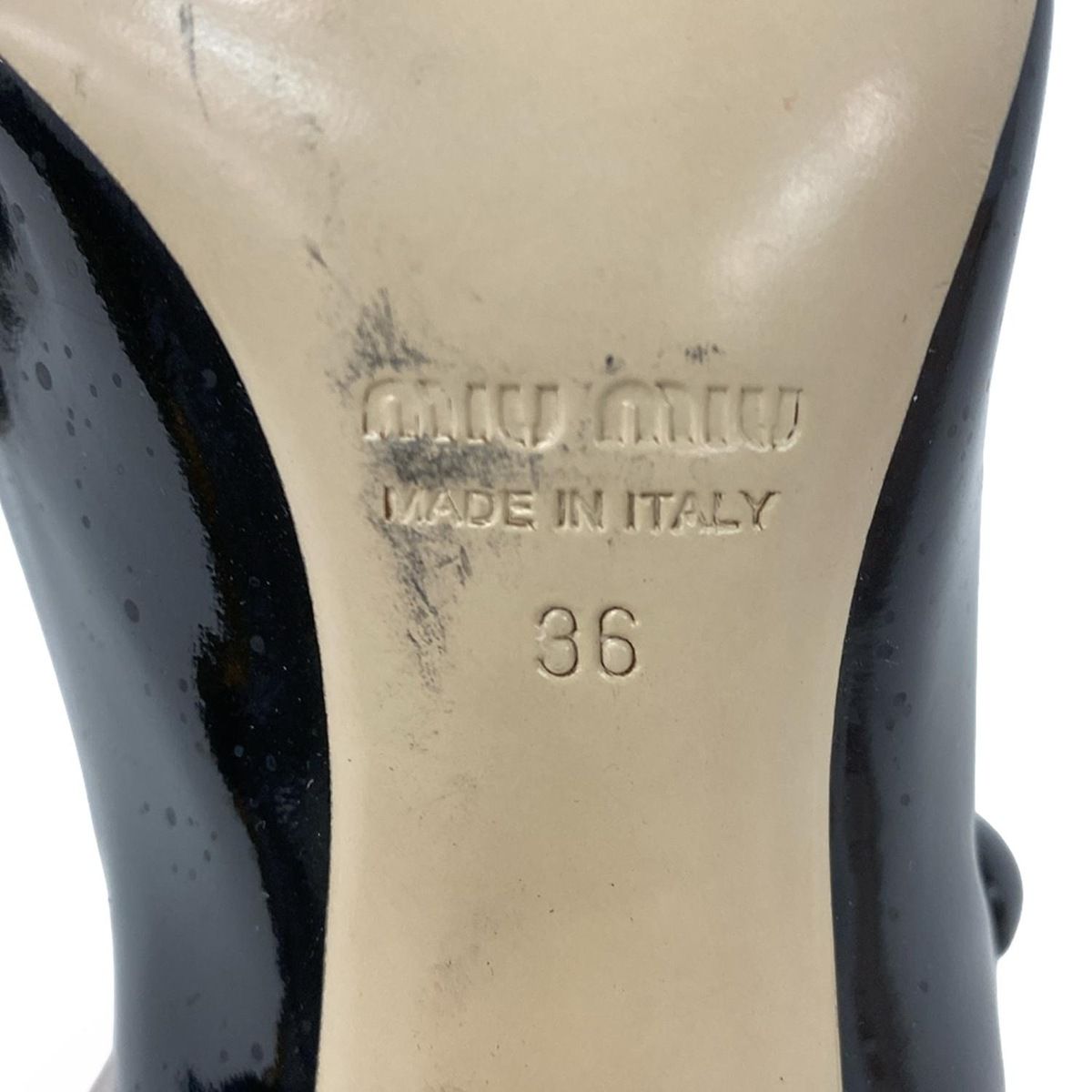 miumiu(ミュウミュウ) パンプス 36 レディース - 黒 ビジュー レザー