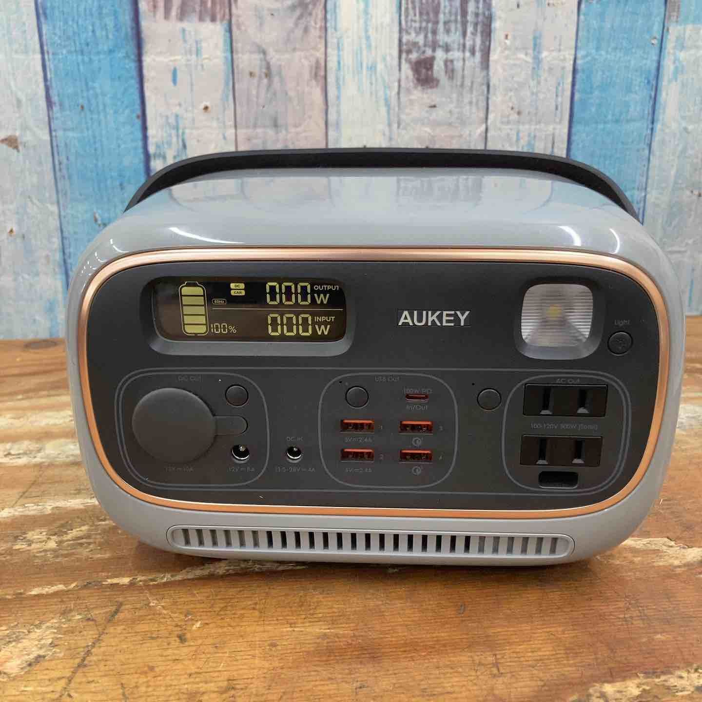 【チャボ】新品 AUKEY ポータブル電源 PS-RE03 ブルー 中古美品】AUKEY 297Wh ポータブル電源 PS-RE03 ブルー【柏店】 - メルカリ