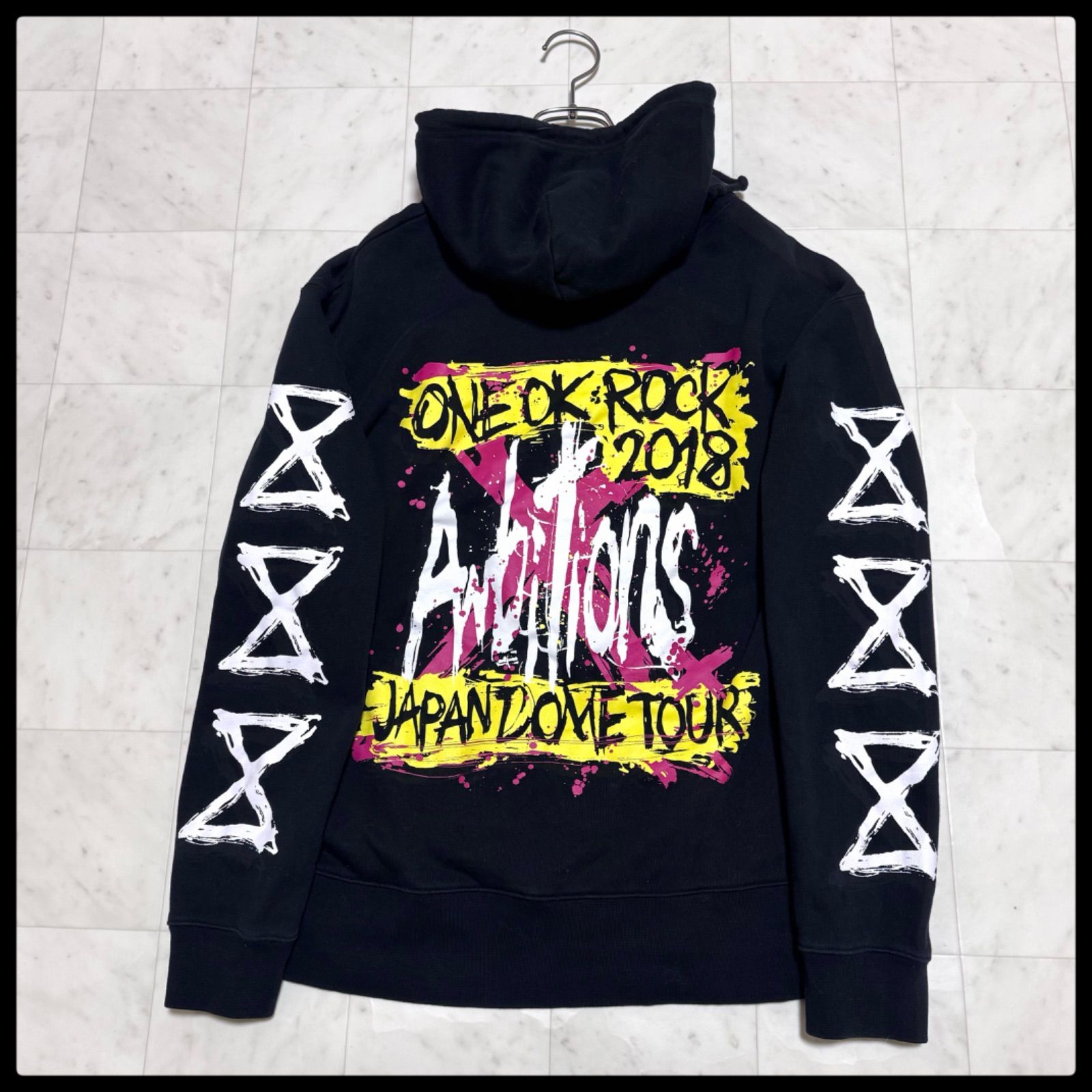 ONE OK ROCK Ambitions Japan Tour パーカー L ONE OK ROCK] ワンオクロック 2017“Ambitions” JAPAN TOUR 公式グッズ