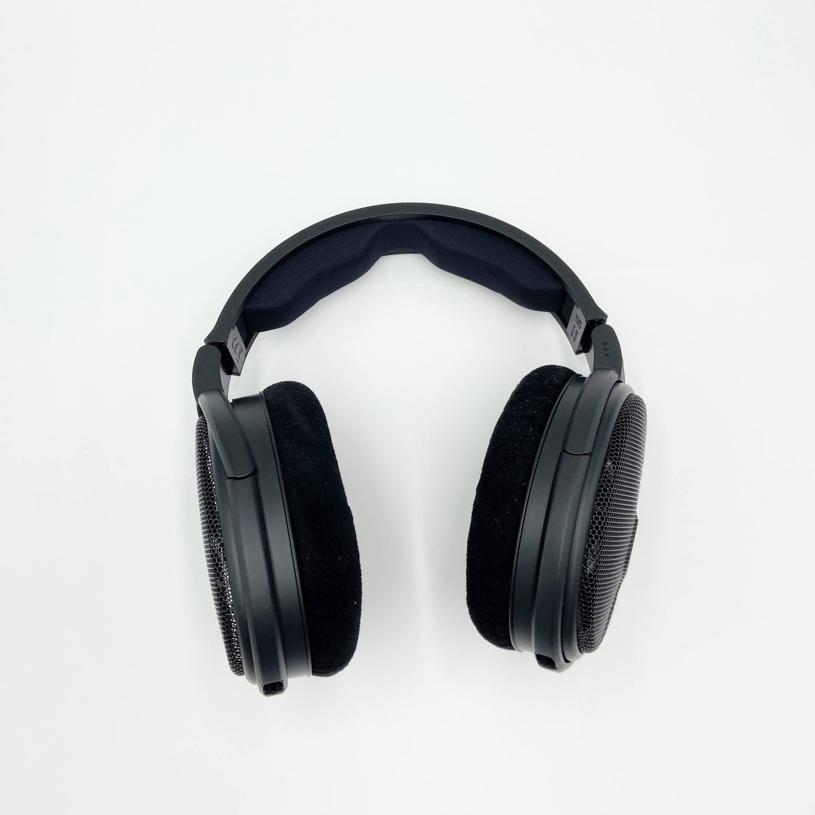美品 SENNHEISER ゼンハイザー HD660S2 ヘッドホン ブラック【C6071-60