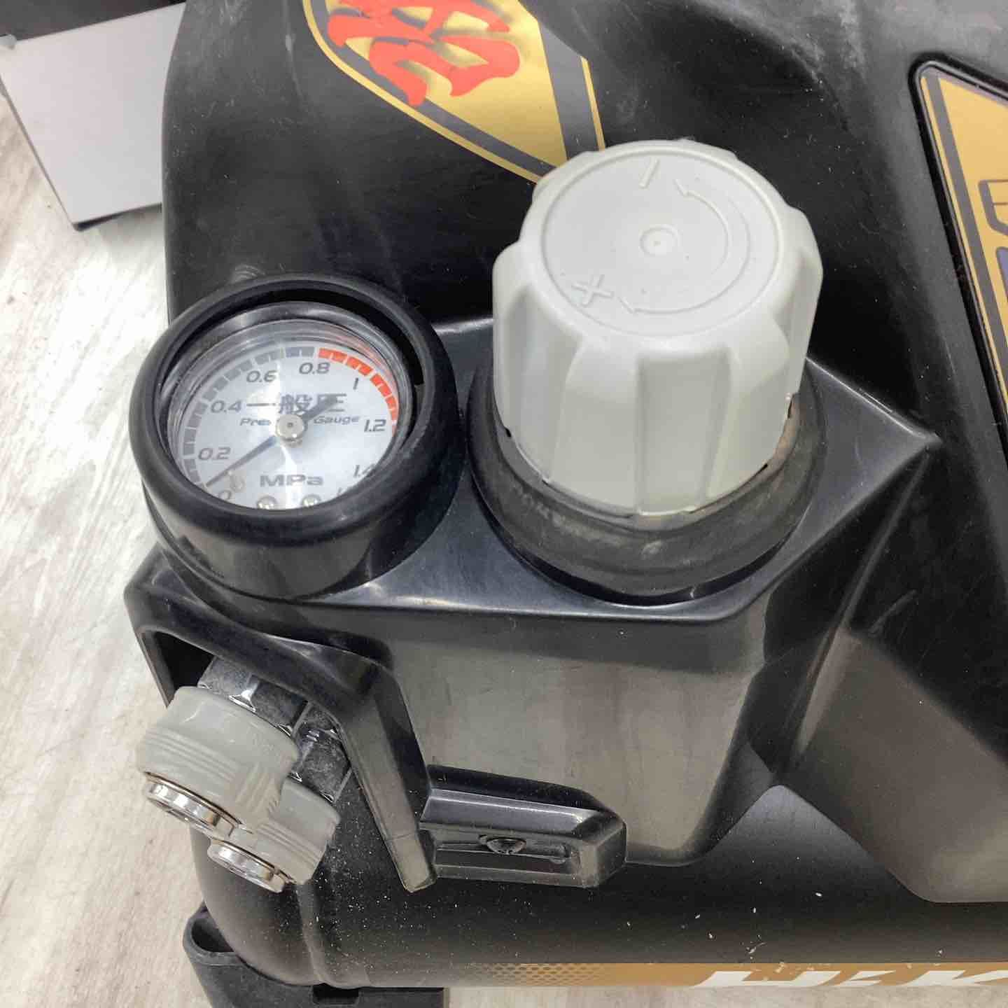 高圧エアコンプレッサ