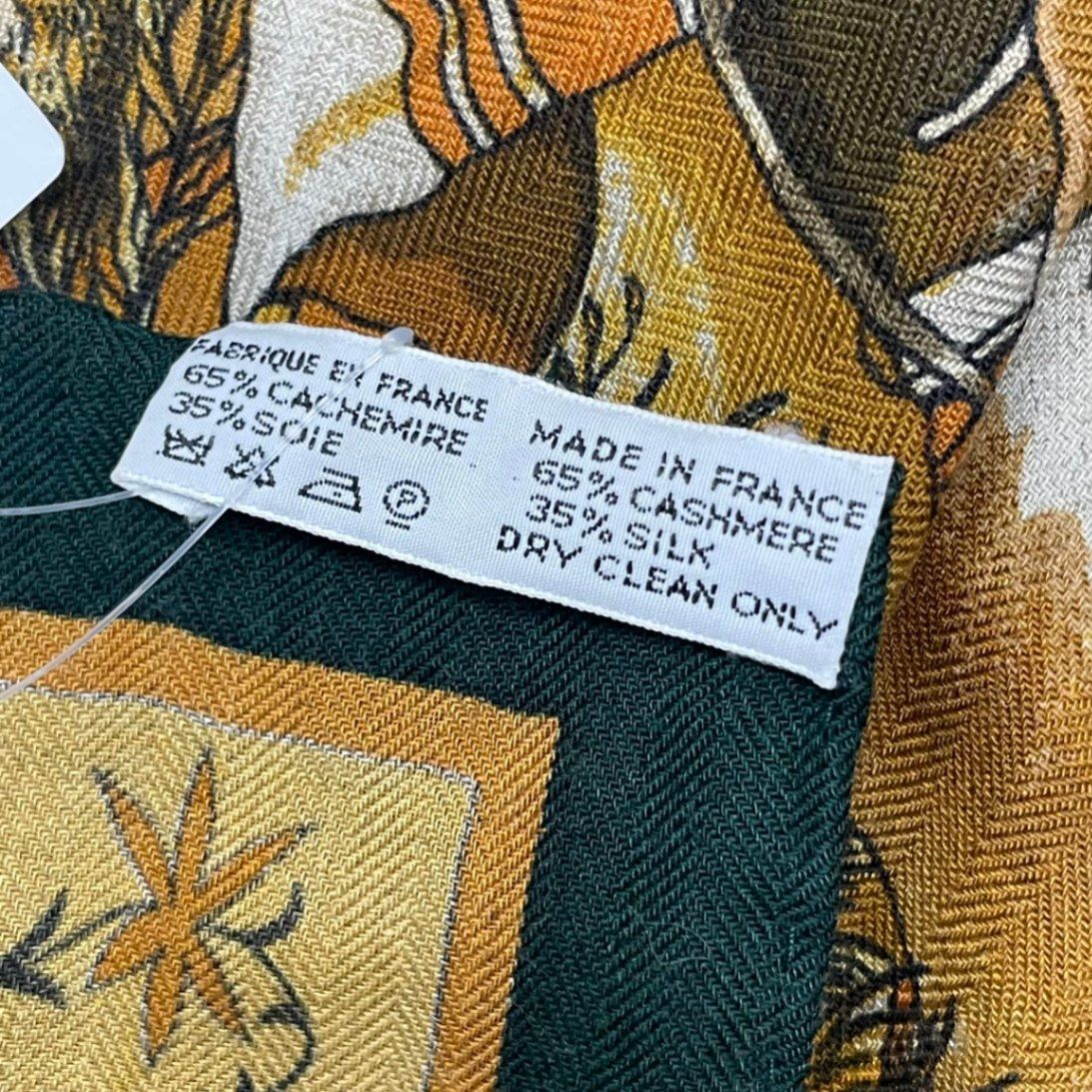 極美品 HERMES エルメス カレ140 大判 Kachinas カチナ 民族 スカーフ