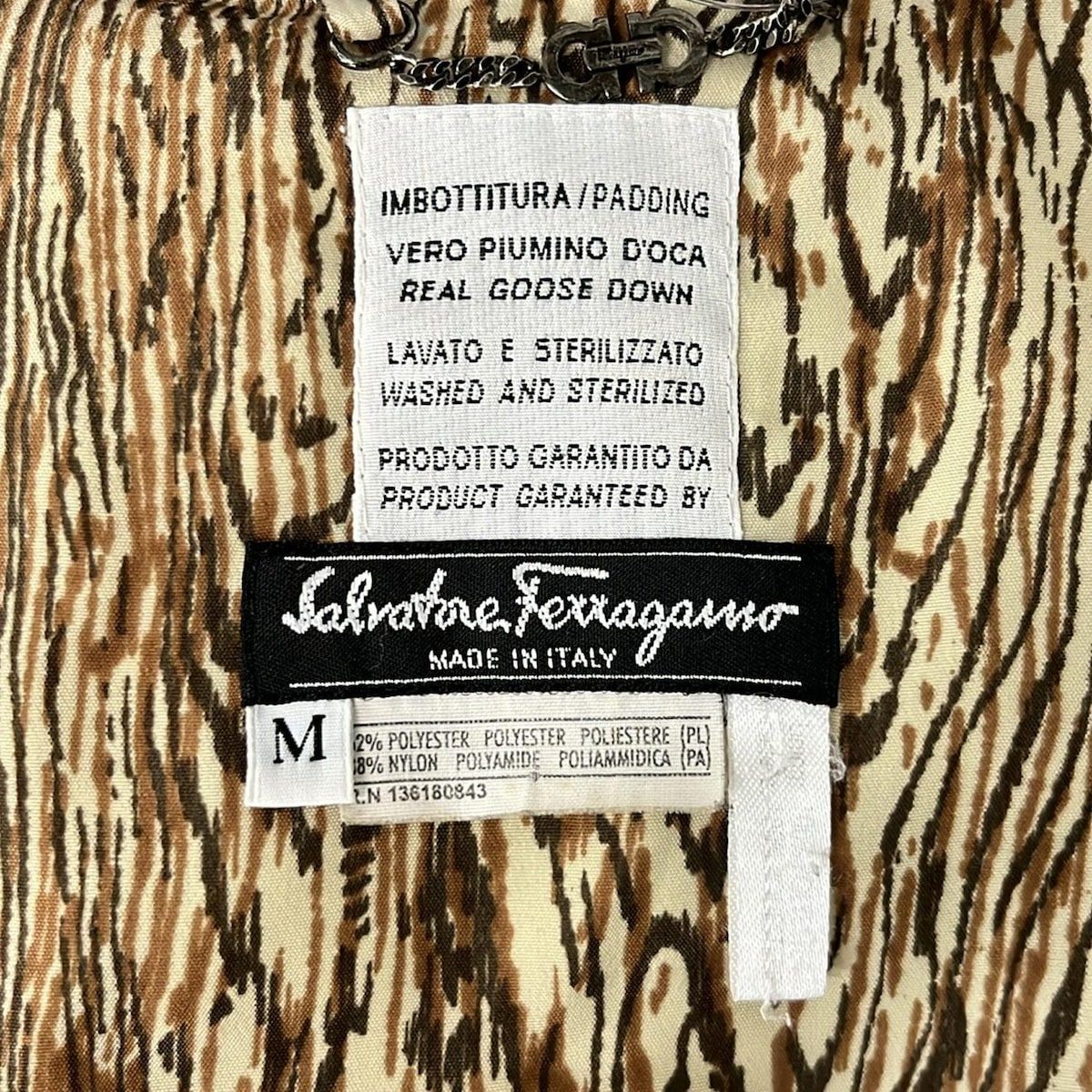 FERRAGAMO/SalvatoreFerragamo(サルバトーレフェラガモ) ダウンコート