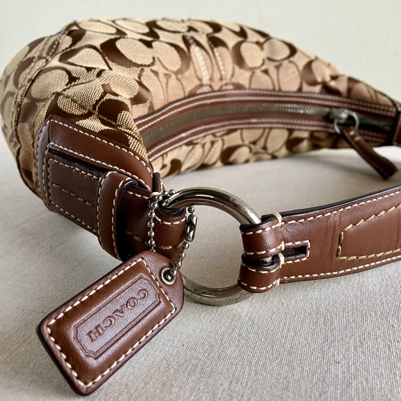 Coach Vintage Soho Hobo Bag Signature Jacquard Baguette Demi Purse 