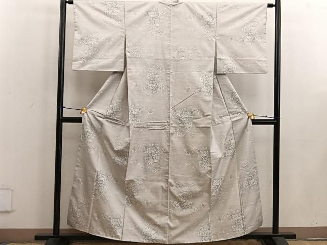 平和屋着物○本場大島紬 白大島 9マルキ 草花文 正絹 逸品 BAAW3644mz