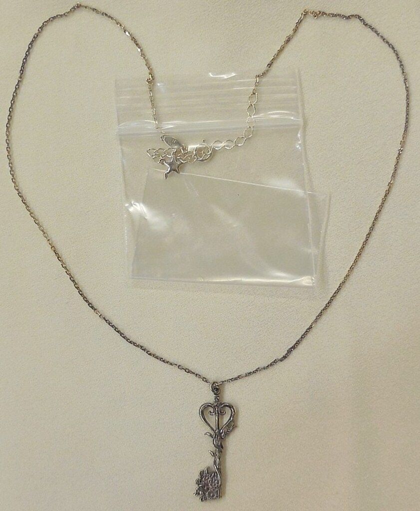 U-TREASURE|キングダムハーツ|キーブレード デスティニープレイスネックレス|シルバー|アクセサリー