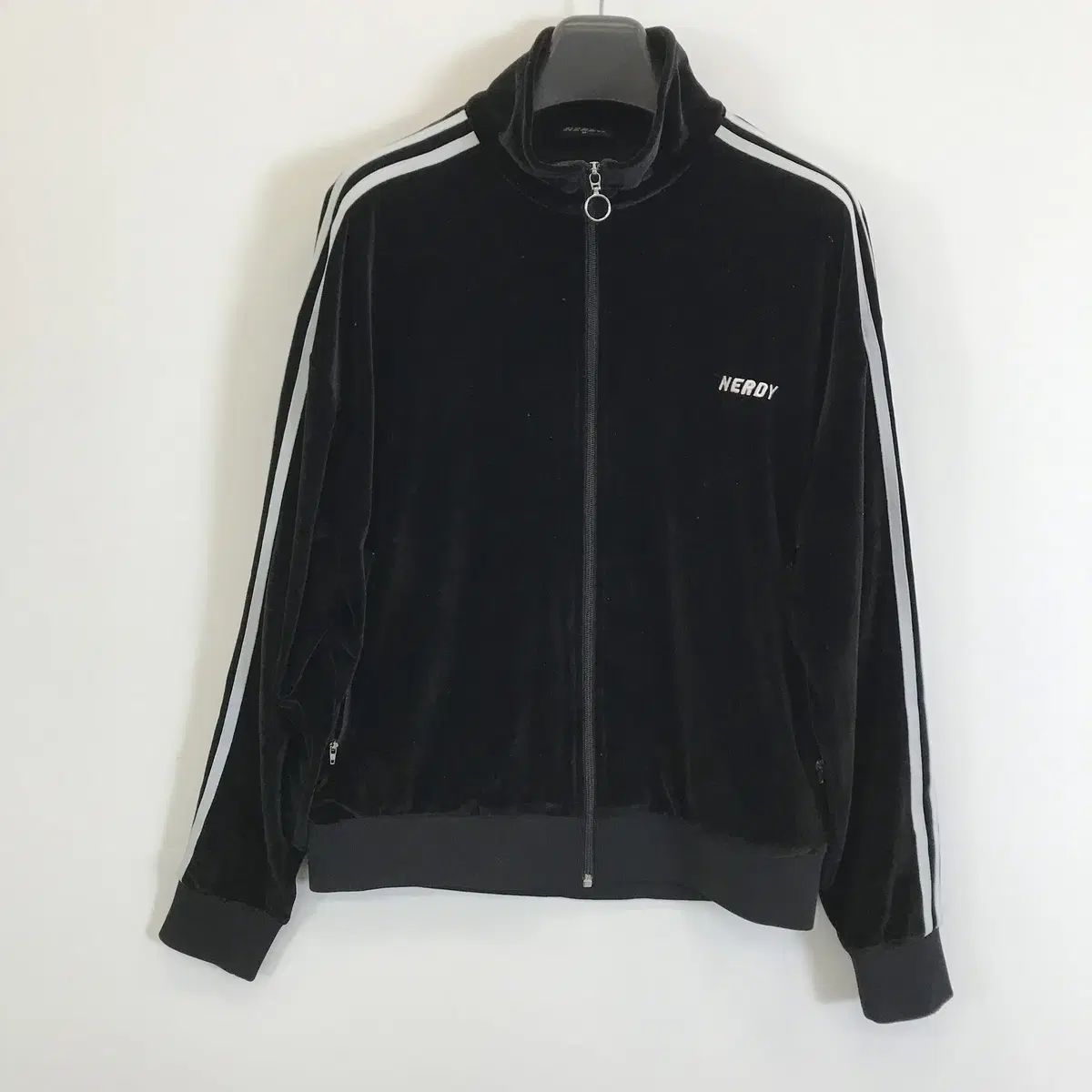 ノルディ NERDY ベルベット トラックジャージ ブラック M - メルカリ