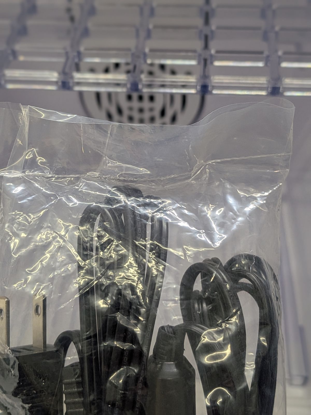生活家電 未使用 SIS ポータブル保冷温庫 25L[小型 コンパクト 車載