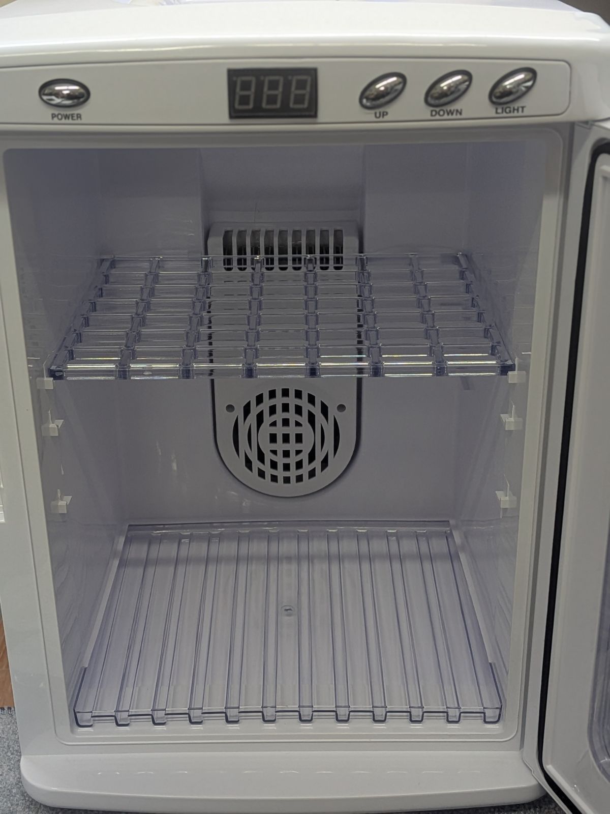 未使用 SIS ポータブル保冷温庫 25L[小型 コンパクト 車載] XHC-25 黒