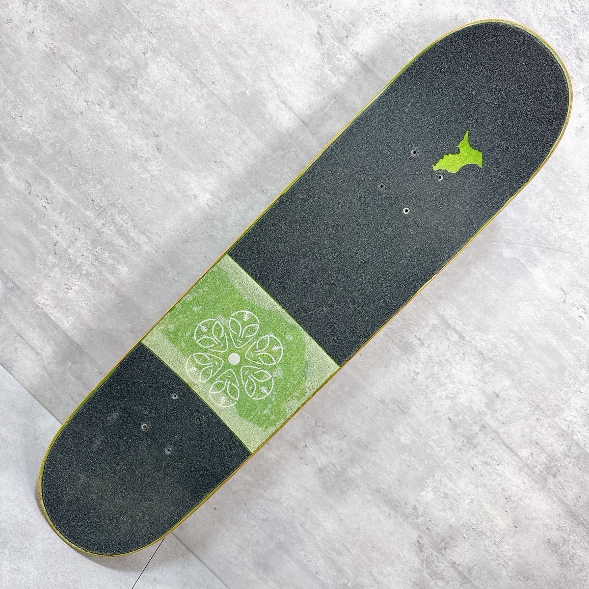 スケボー スケートボード コンプリート 完成品 ALIEN WORKSHOP THUNDER