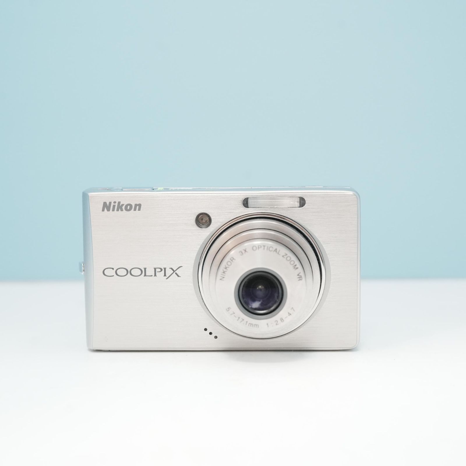 NikonCOOLPIX S500 デジカメ スマホ転送OK フルセット 極美品 a5748