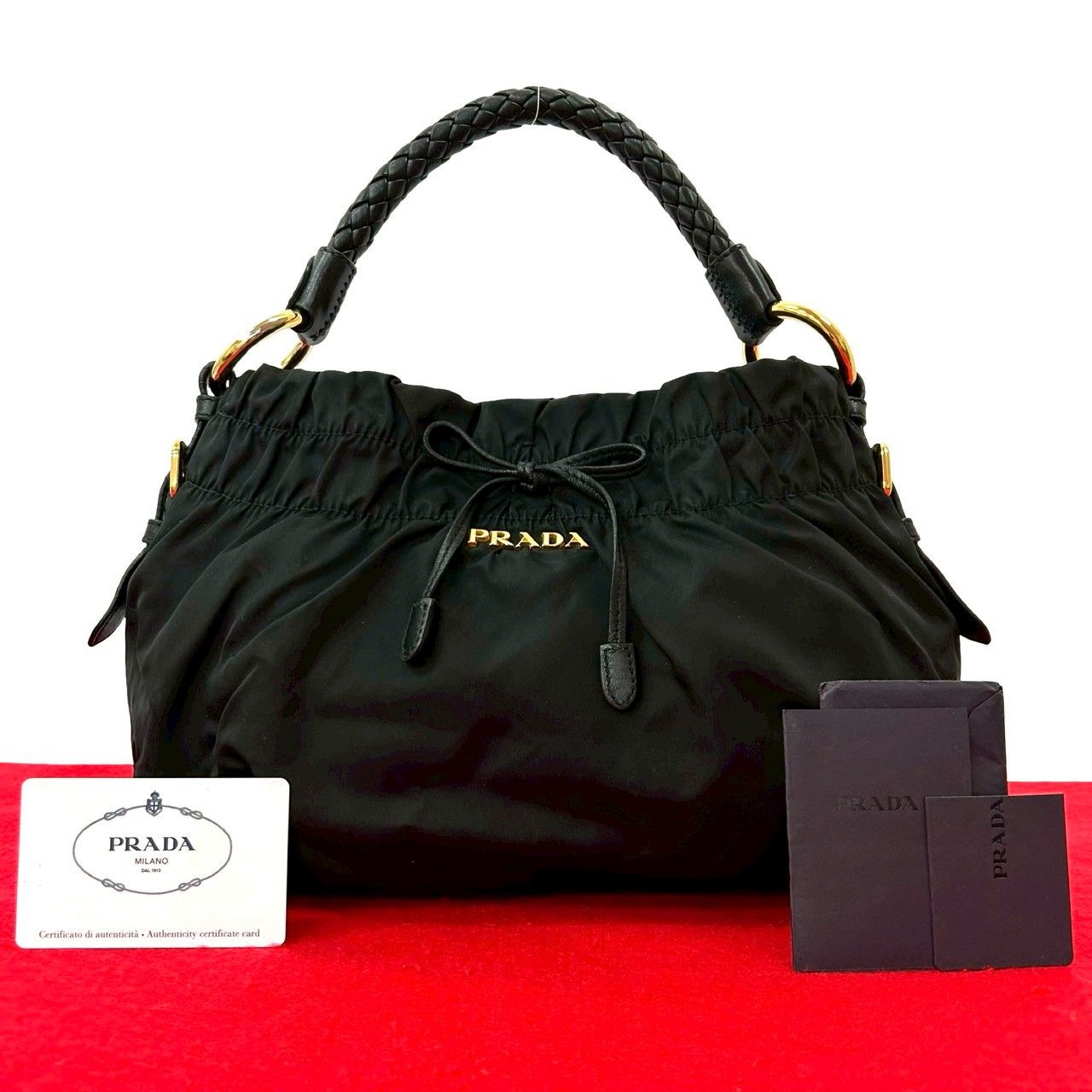 近年・極美品✨プラダ ハンドバッグ 三角ロゴプレート リボン ナイロン レザー 極 美品 PRADA プラダ ロゴ 金具 リボン モチーフ レザー 本革