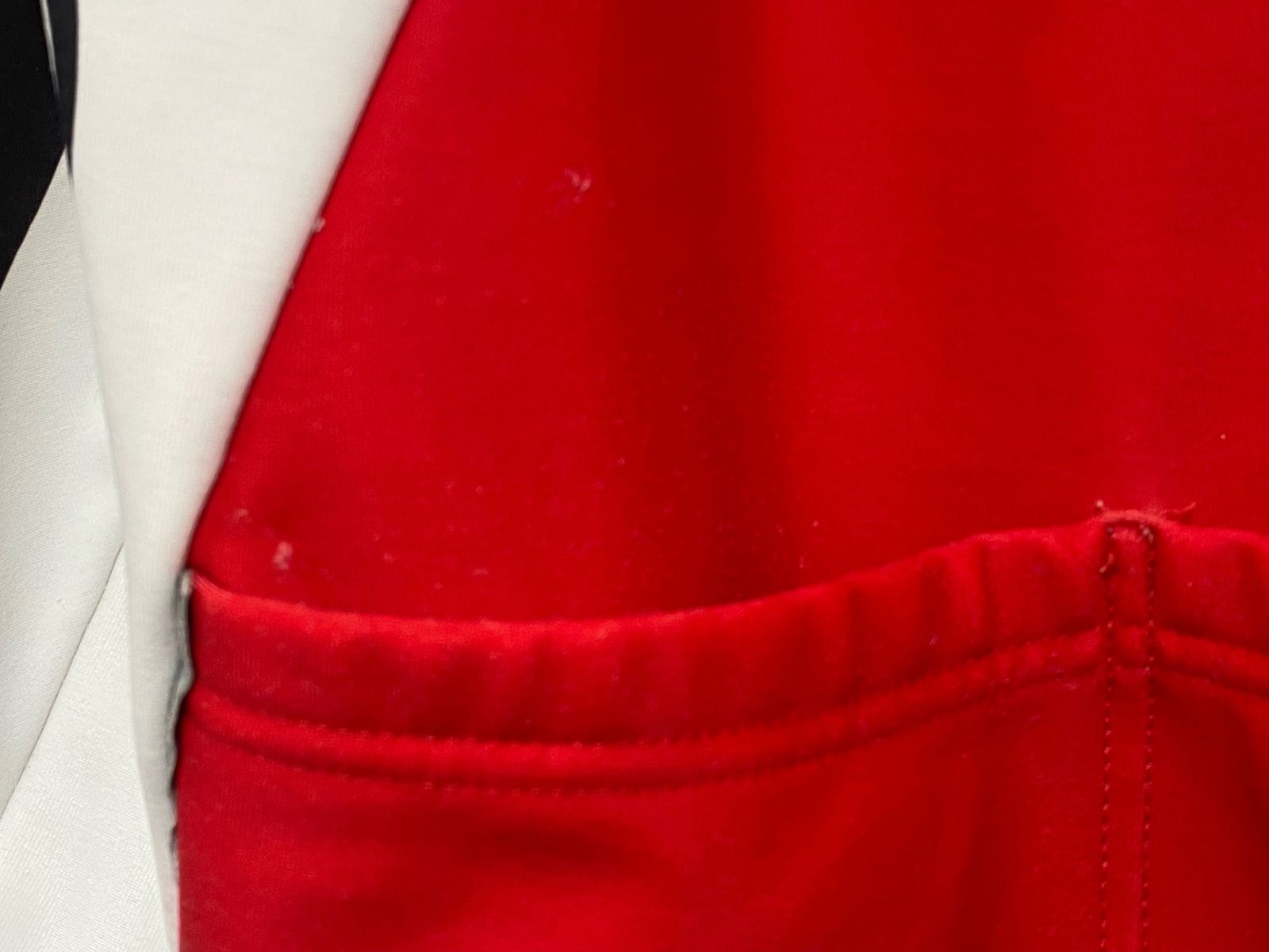 JV134 アソス ASSOS 長袖 サイクルジャージ 白 赤 サイズ不明 裏起毛