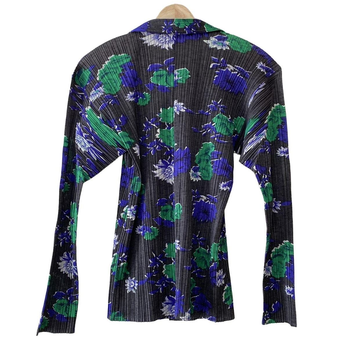 PLEATS PLEASE(プリーツプリーズ) 長袖シャツブラウス サイズ3 L