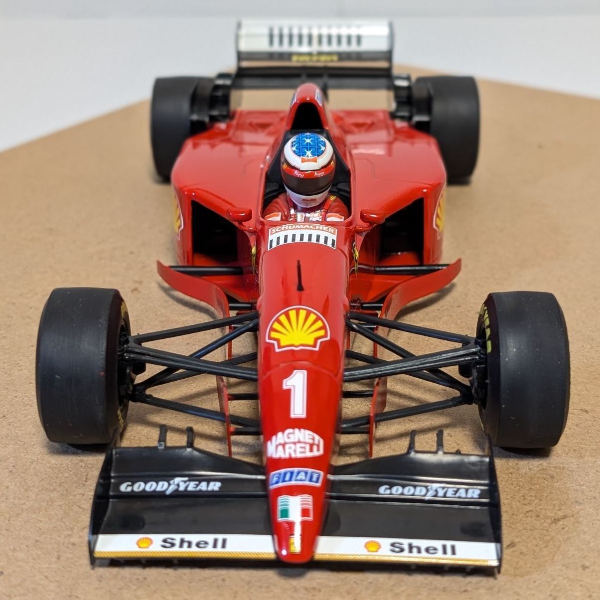 ミニチャンプス1/18フェラーリ412T2ミハエル・シューマッハ - メルカリ