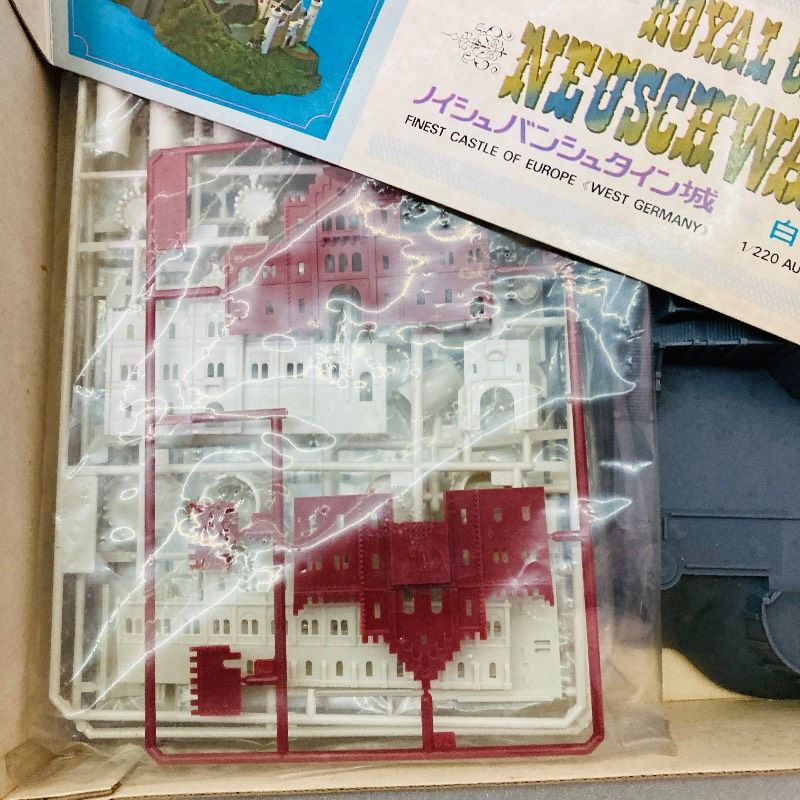 未組立品】童友社 1/220スケール ノイシュバンシュタイン城 白鳥城