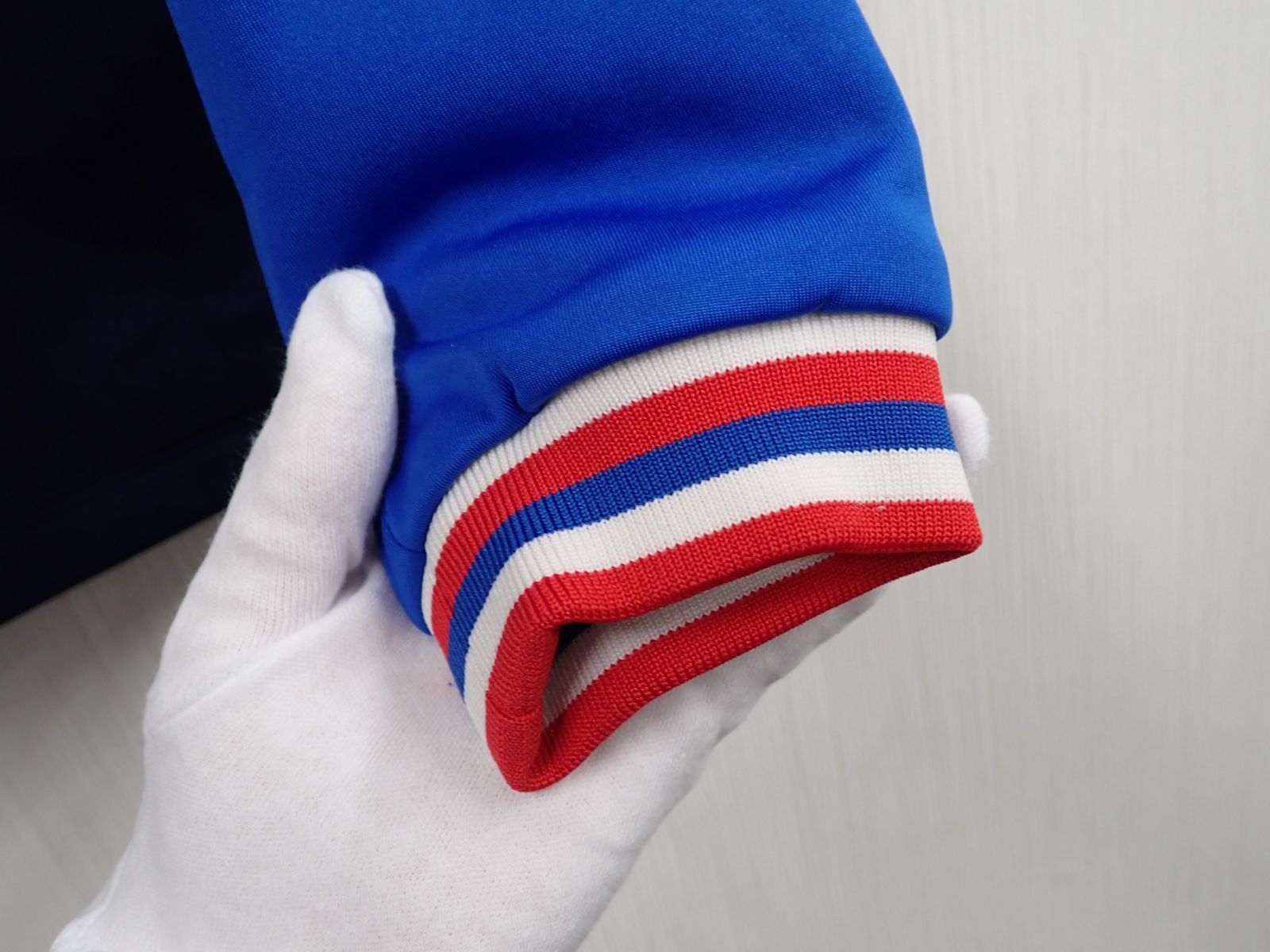 54495】 UMBRO アンブロ イングランド代表 トラックジャケット 裏