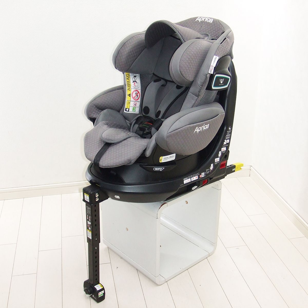 チャイルドシート アップリカ R129 フラディア グロウ ISOFIX 360