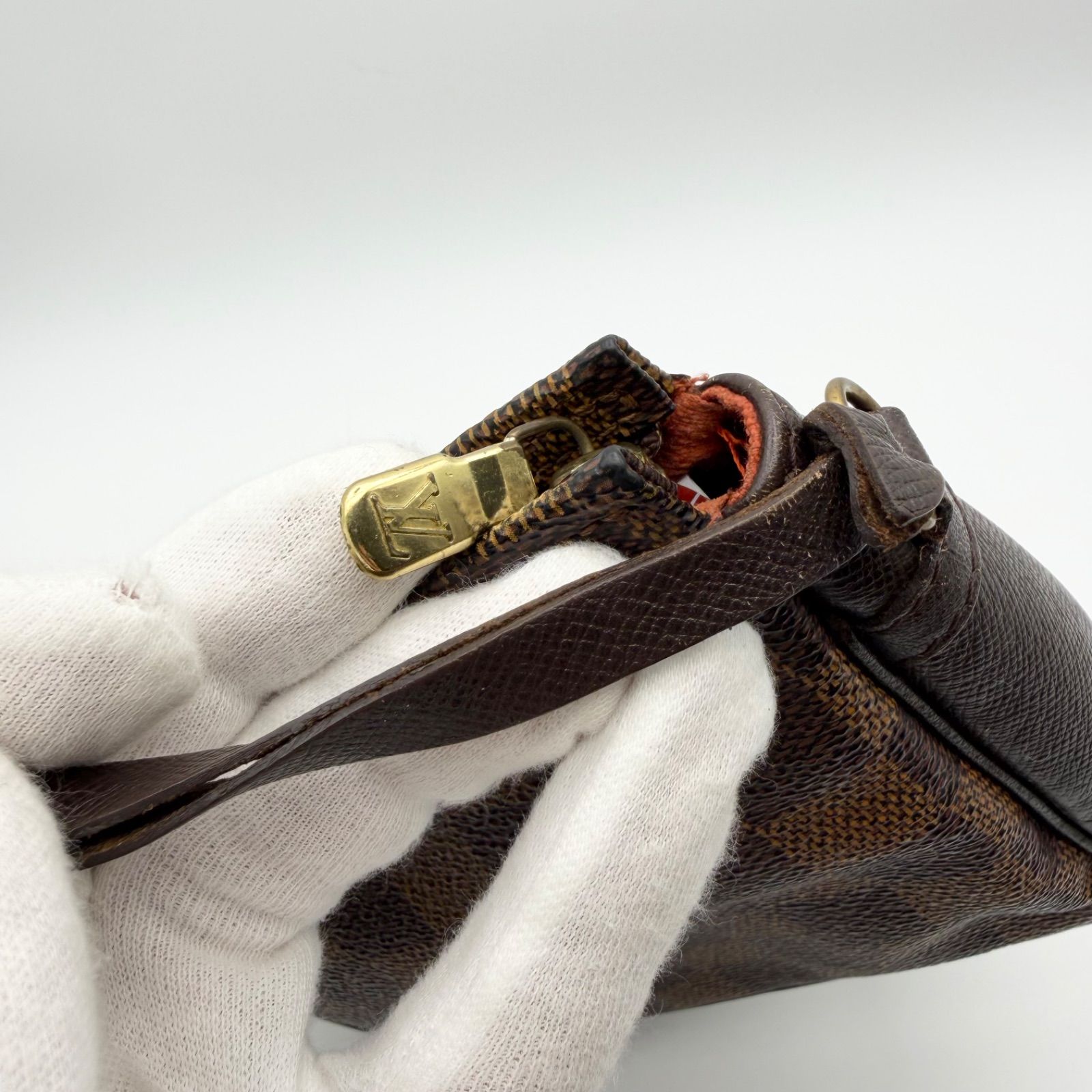 LOUIVUITTON トゥルース メイクアップ ダミエ ポーチ LOUIS VUITTON ルイ ヴィトン ダミエ トゥルース・メイクアップ