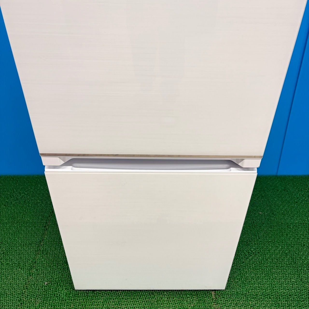 627 ハイセンス 冷蔵庫 134L 100L強 小型 一人暮らし 右開き ガラス