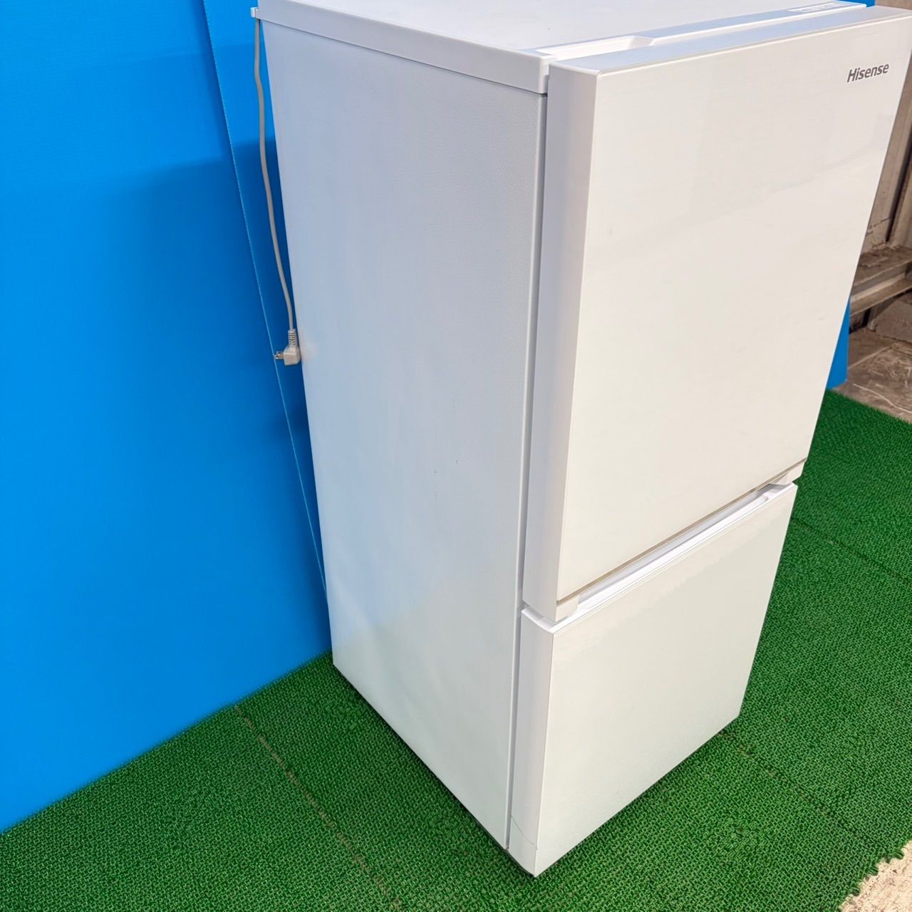 627 ハイセンス 冷蔵庫 134L 100L強 小型 一人暮らし 右開き ガラス