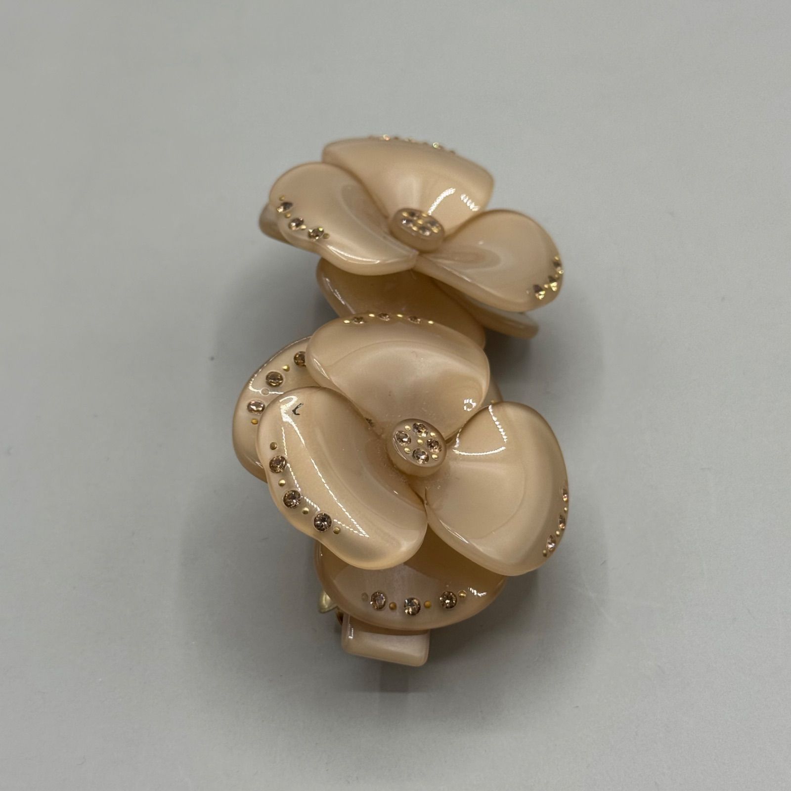 極美品　アレクサンドル ドゥ パリCAMELIAカメリアバレッタ　ベージュ 楽天市場】アレクサンドル ドゥ パリ バレッタ カメリアバレッタ 8cm