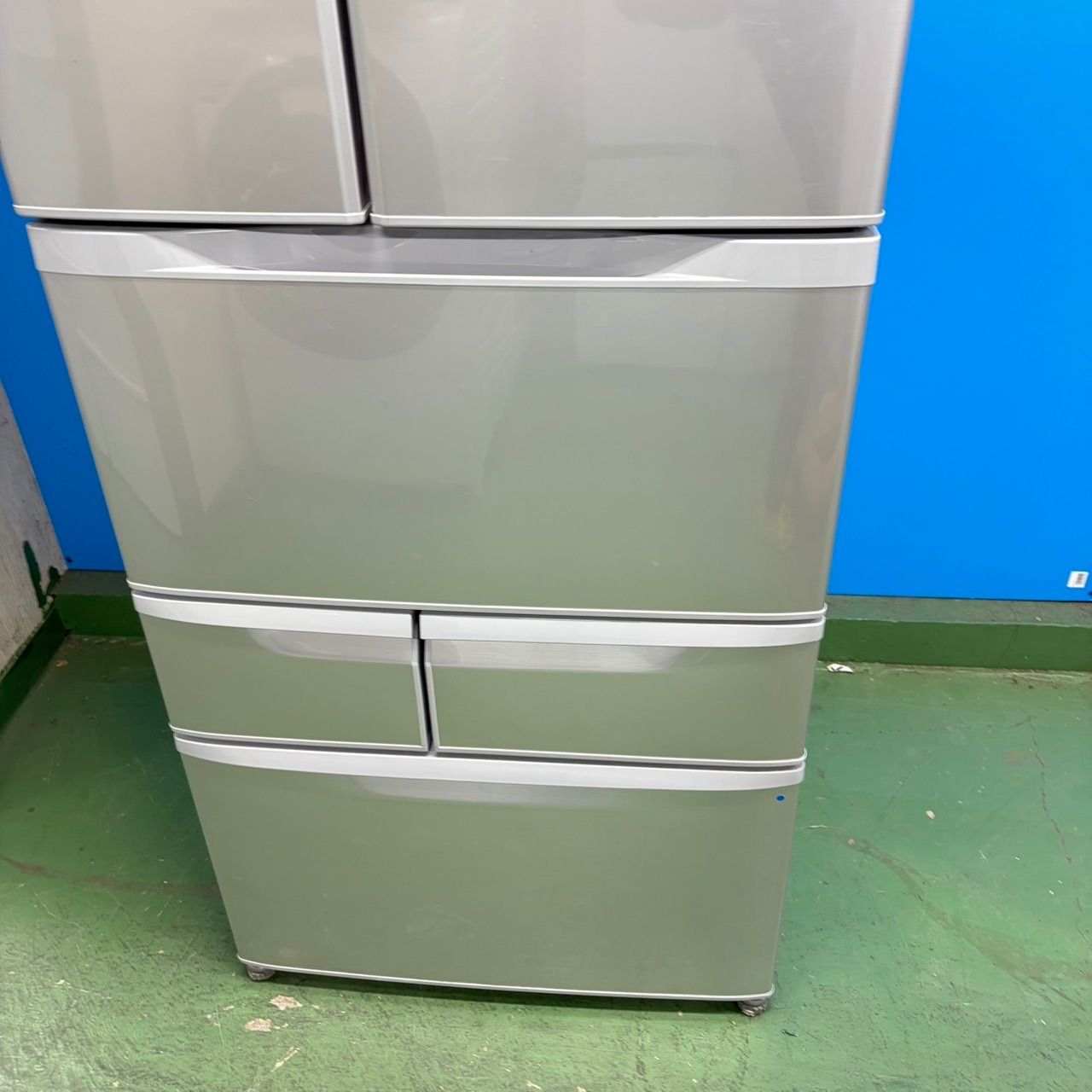 634 ファミリー向け 大型冷蔵庫 6ドア 観音開き フレンチドア 500L強