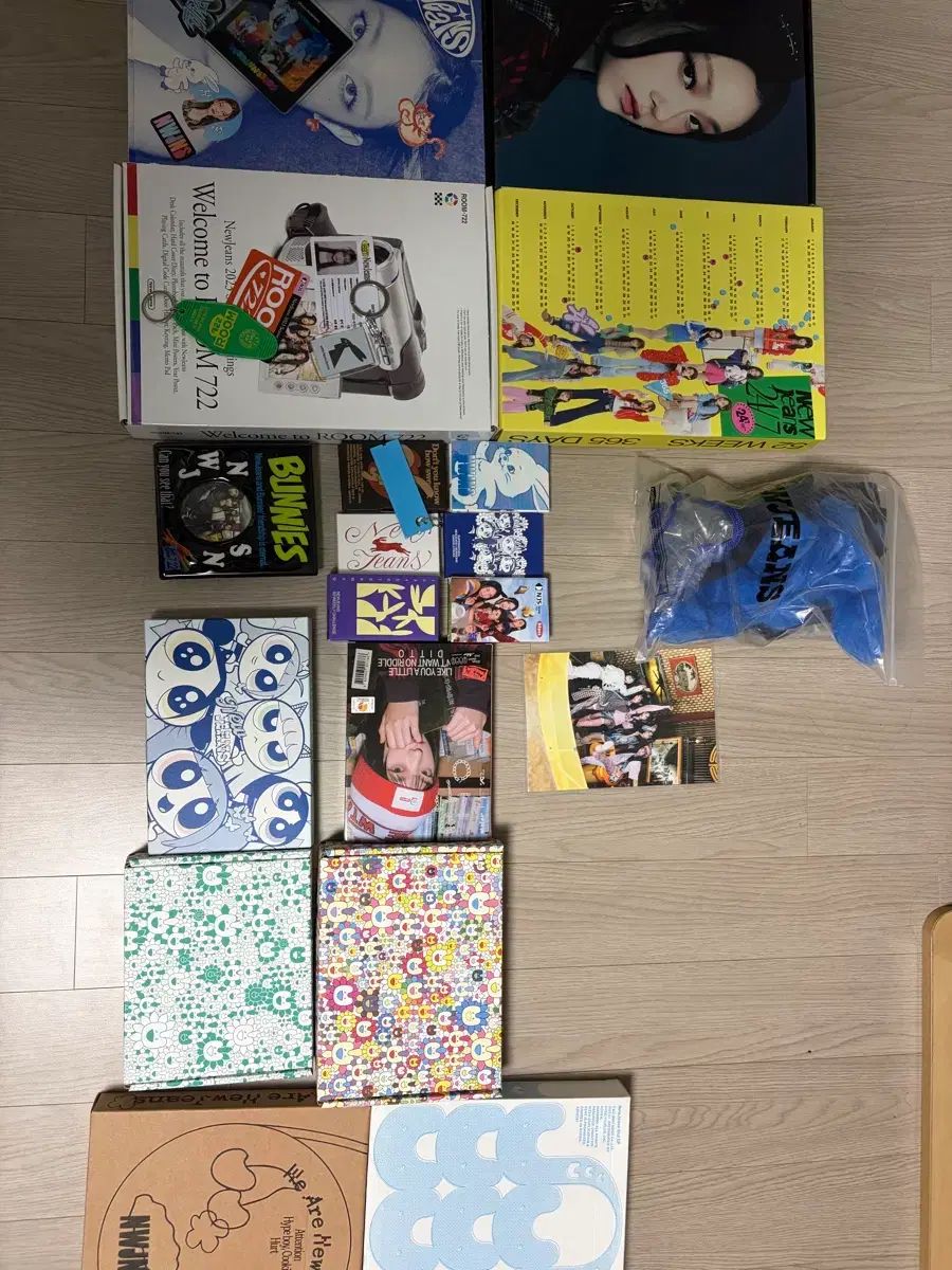 NewJeans ニュージーンズ ニュジ グッズ 2025 シーズン グリーティング 外 まとめ