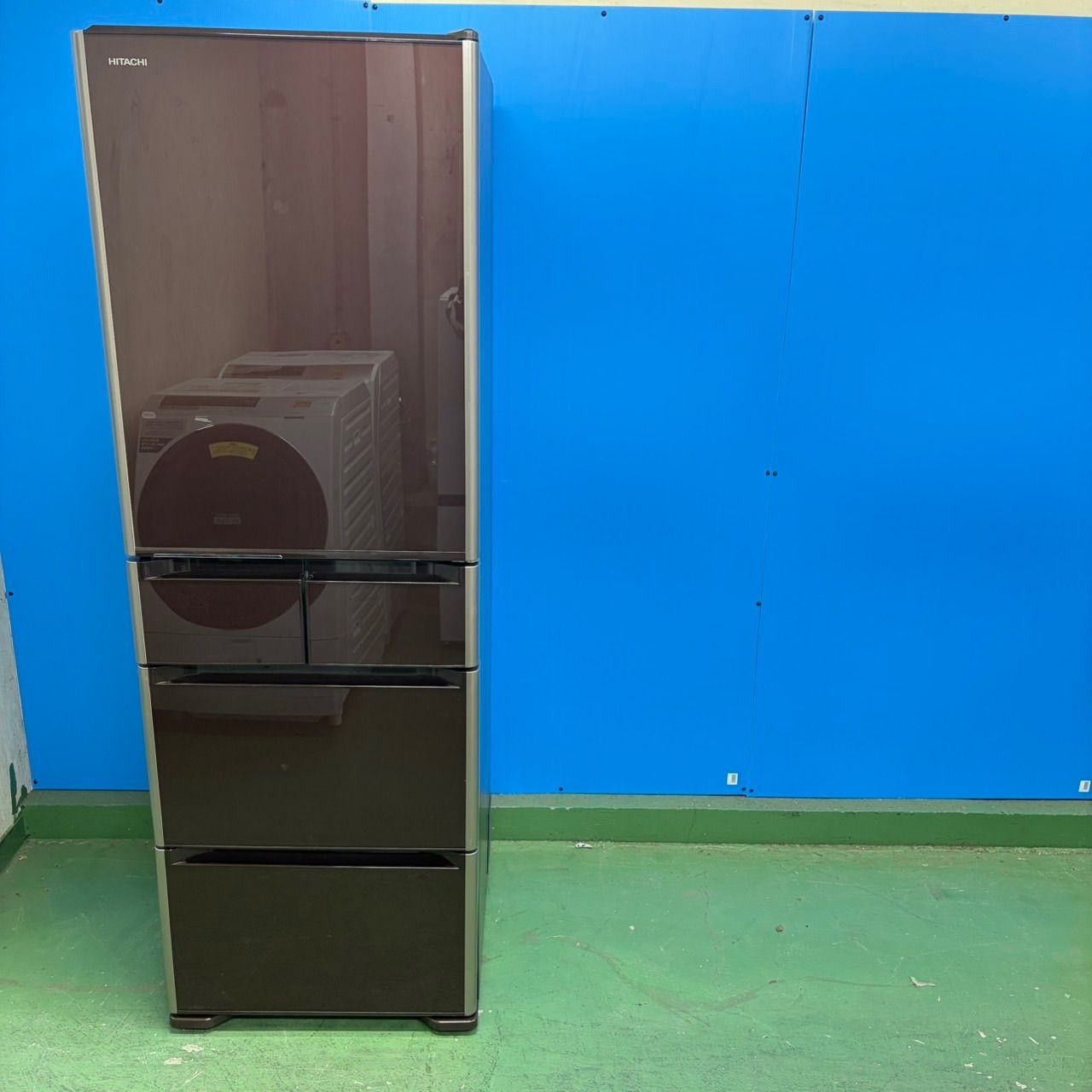 635 関東圏配送　大人気　鏡面デザイン　右開き　400L強　極美品　5ドア格安 635 関東圏配送 大人気 鏡面デザイン 右開き 400L強 極美品 5ドア 今