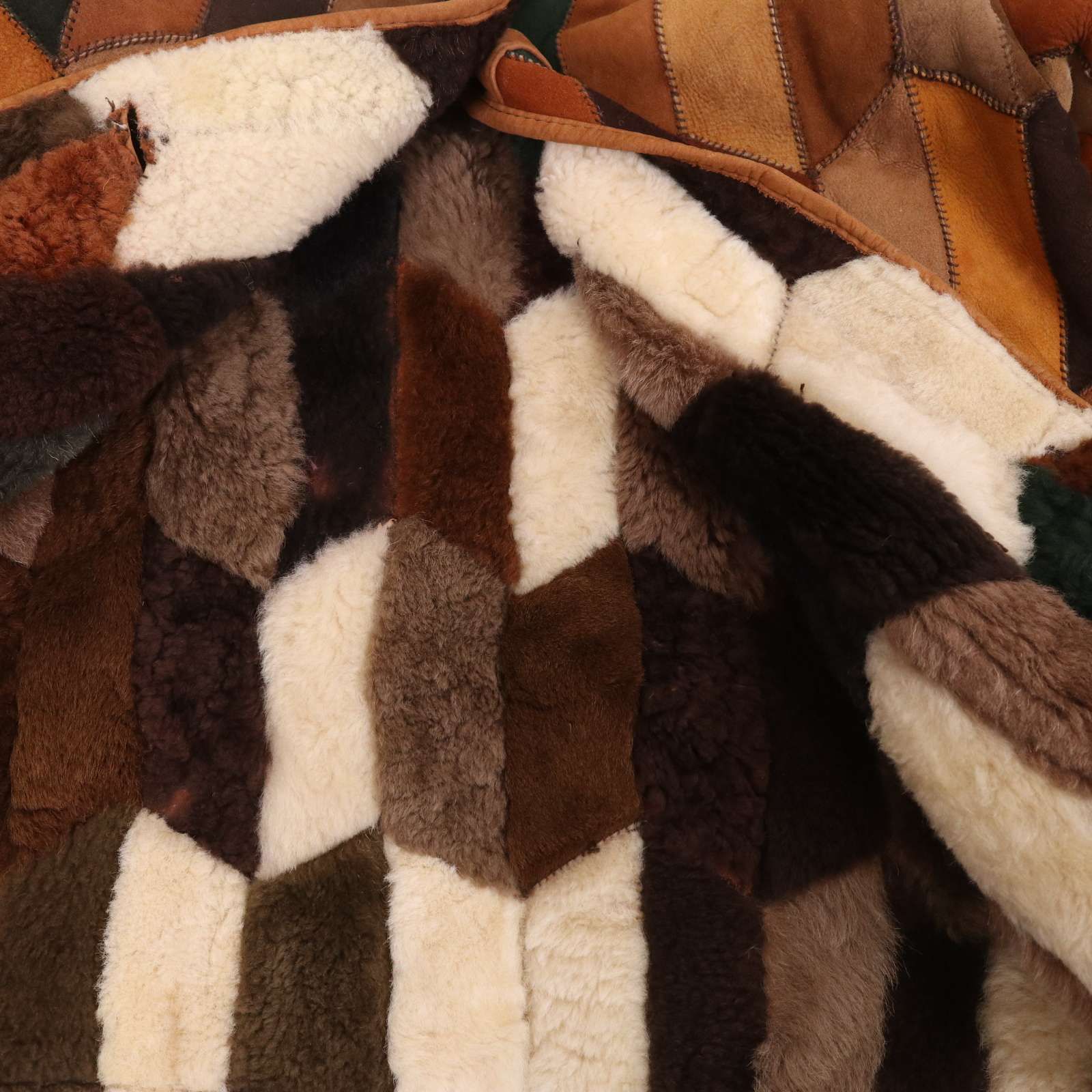 レディースブランド 秋冬 羊革♪ ボア リアル ムートン パッチワーク