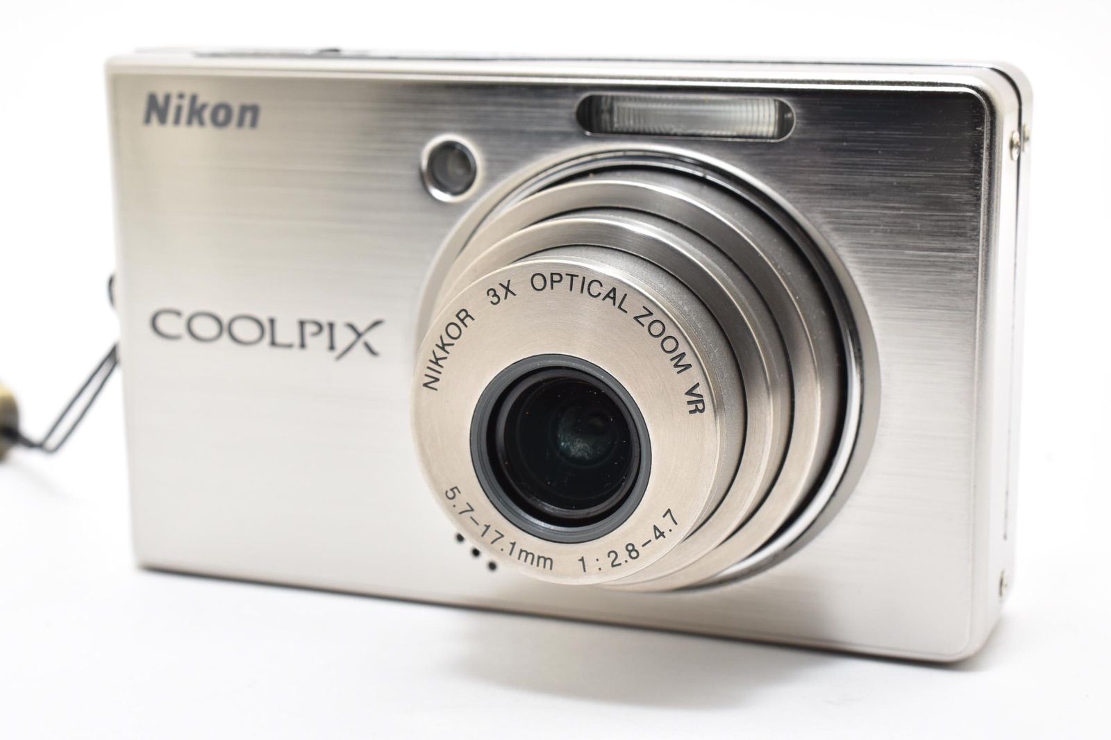 Nikon COOLPIX s510 シルバー 【本日発送可能】 美品】ニコン Nikon COOLPIX S510 シルバー コンパクトデジタルカメラ