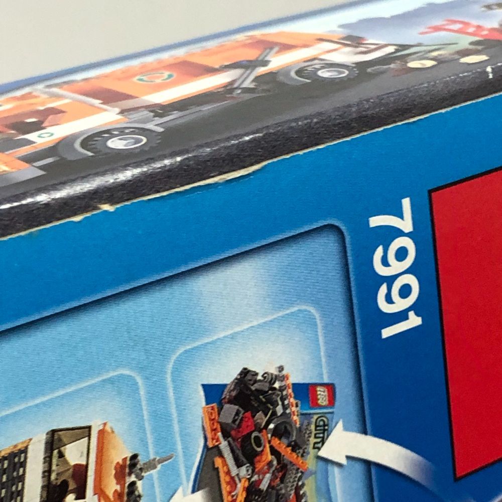 シティ ごみ収集車