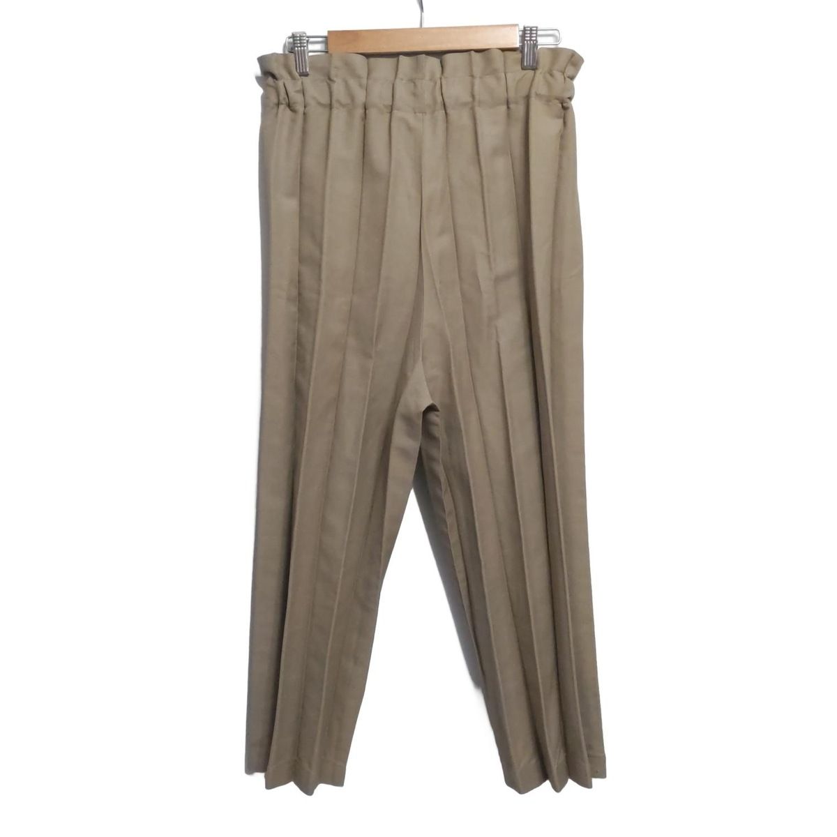 me ISSEY MIYAKE(ミー/イッセイミヤケ) パンツ レディース美品