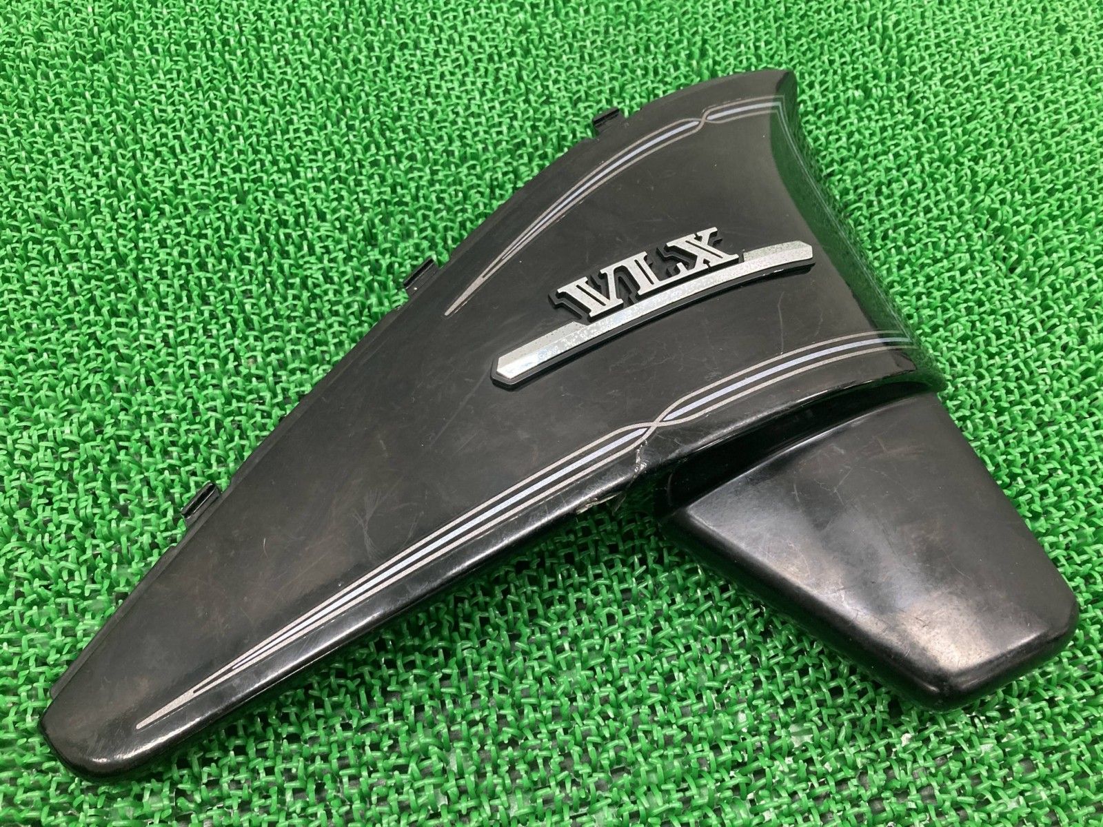 スティード400VLX サイドカバー 右 黒 MR1 ホンダ 純正 中古 バイク 