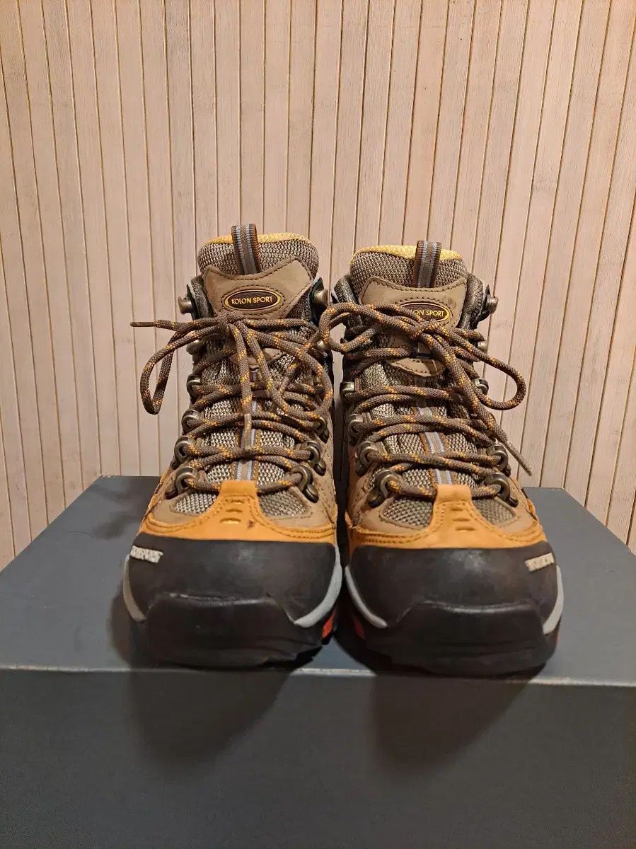 コーロンスポーツ GORE-TEX ゴアテックス 登山靴