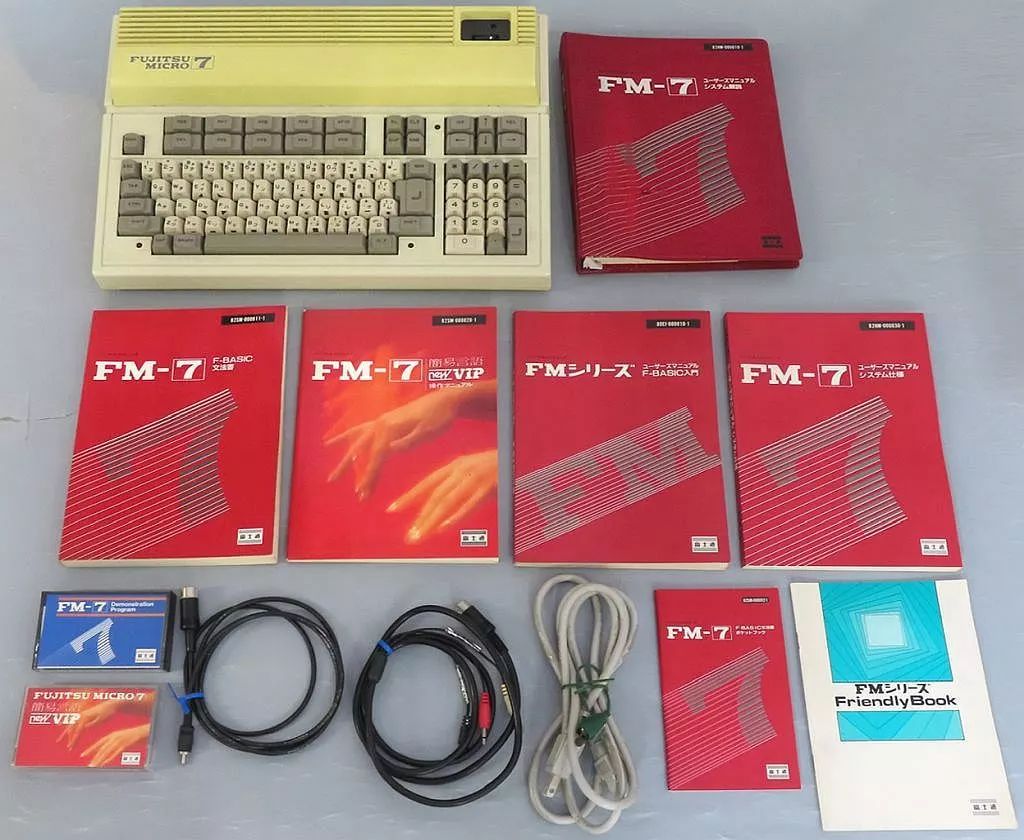 FM 7ハード MICRO 7本体 M 25010