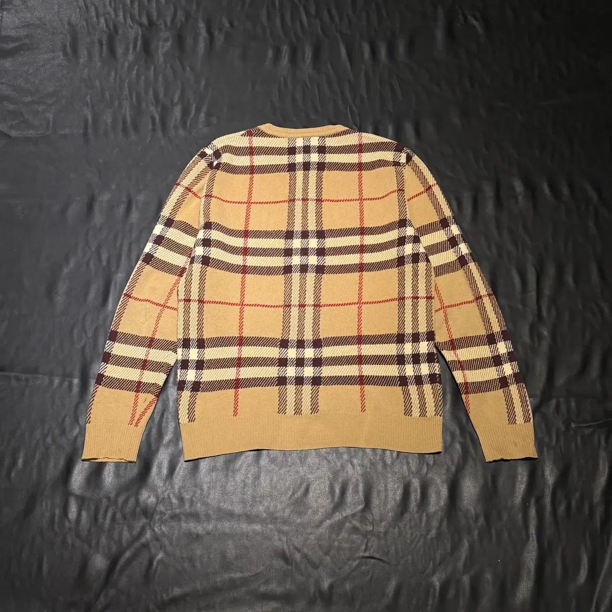 BURBERRY バーバリー ノヴァチェック Vネック ニット - メルカリ