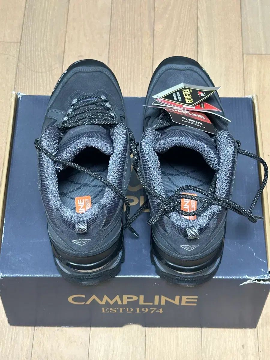 サンティアゴ GORE-TEX ゴアテックス 登山靴 DARK グレー | 270