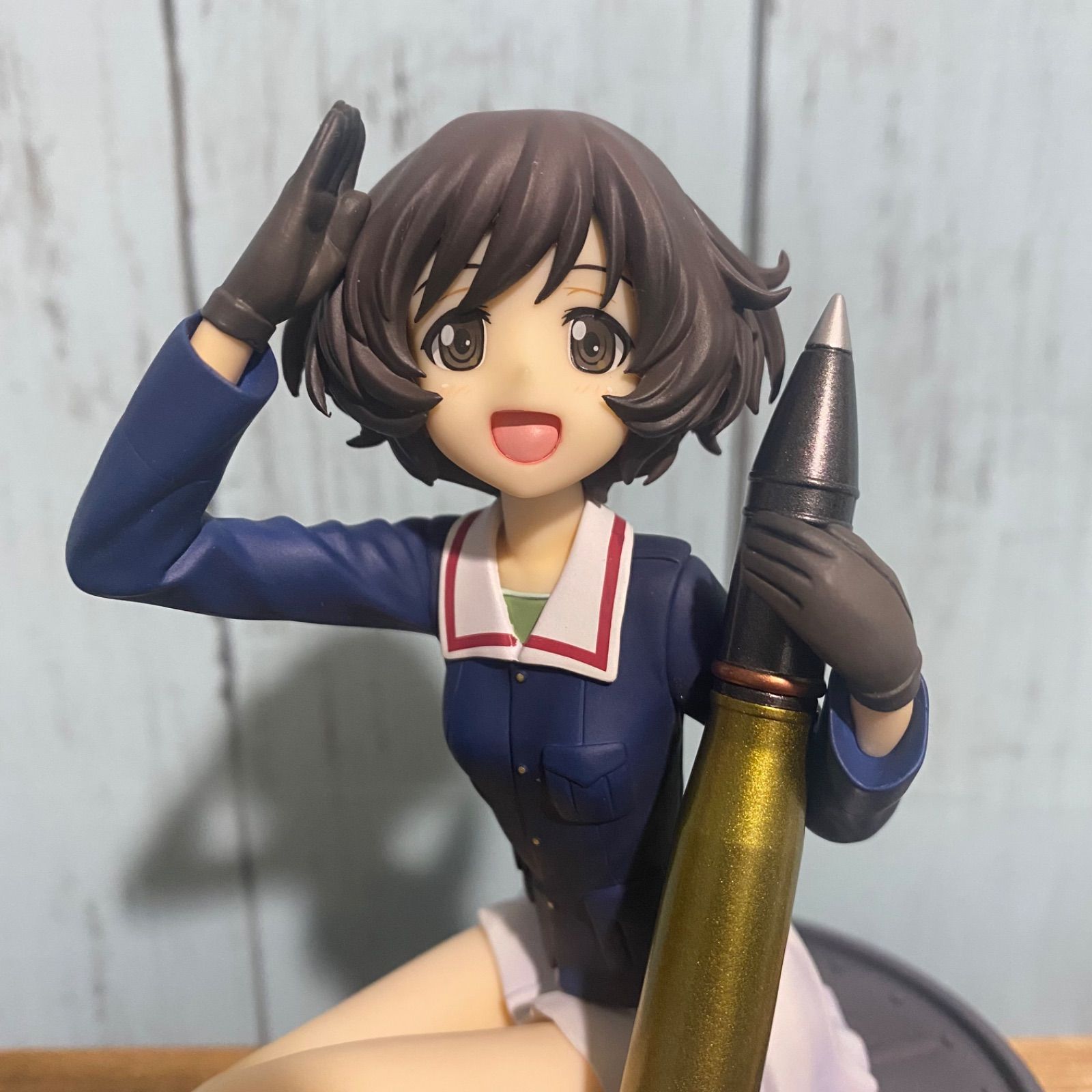 ガールズ＆パンツァー 秋山優花里 1/8 完成品 フィギュア - メルカリ