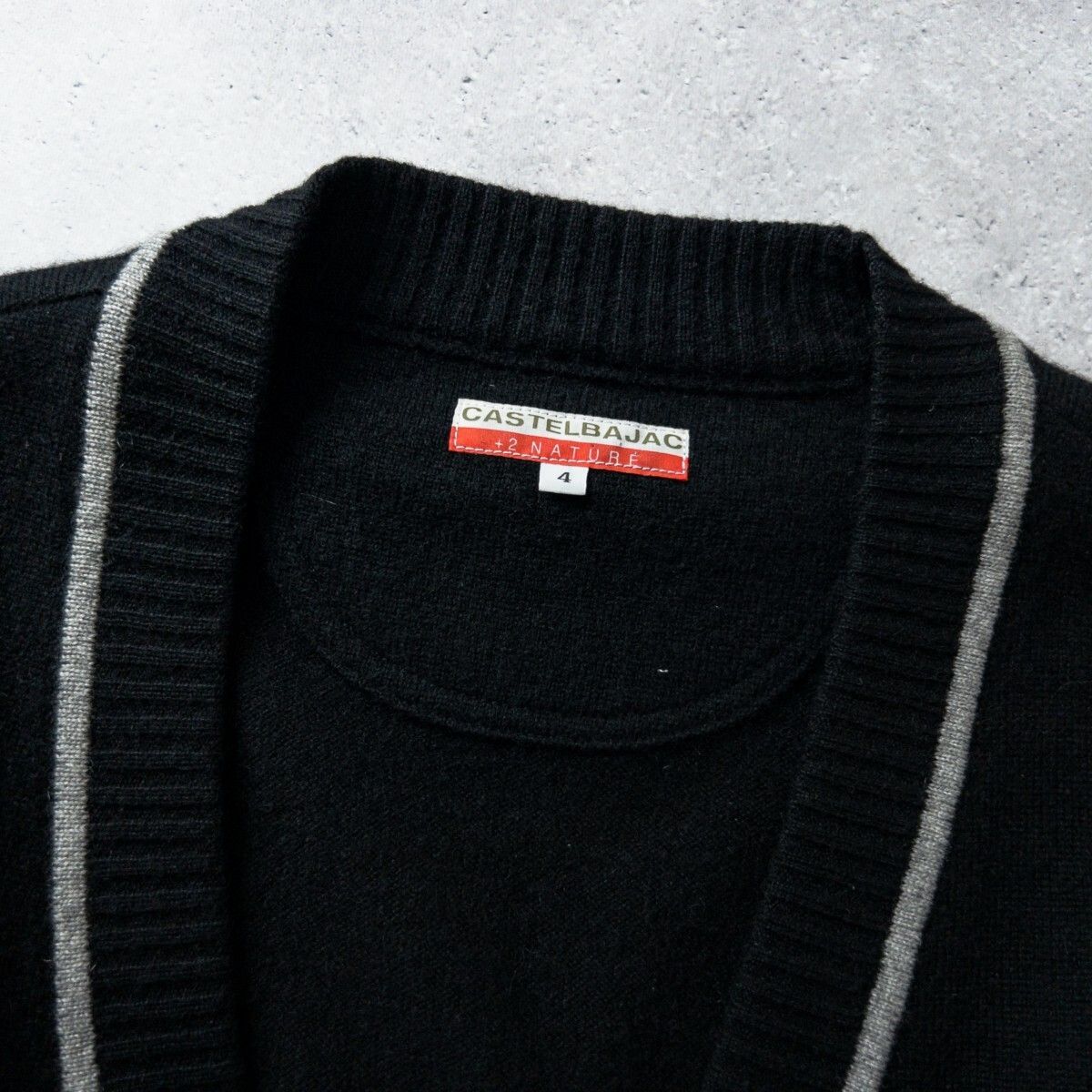 美品 CASTELBAJAC カステルバジャック 上質 カシミヤ100％ 前開き