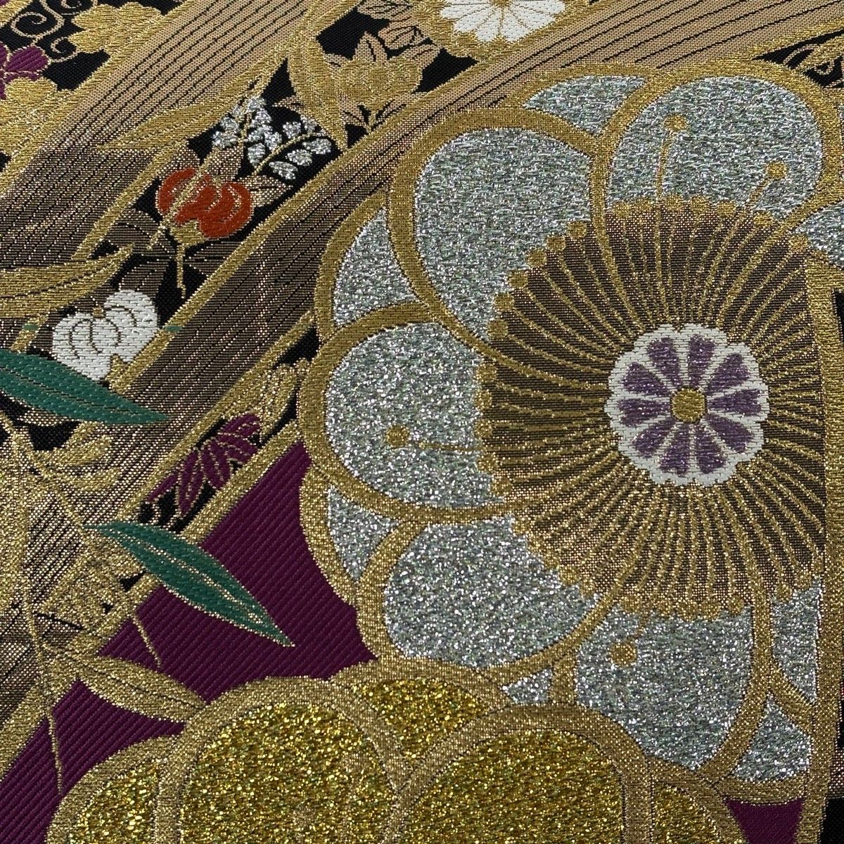 袋帯 美品 名品 草花 金糸 茶紫 六通 正絹 【中古】