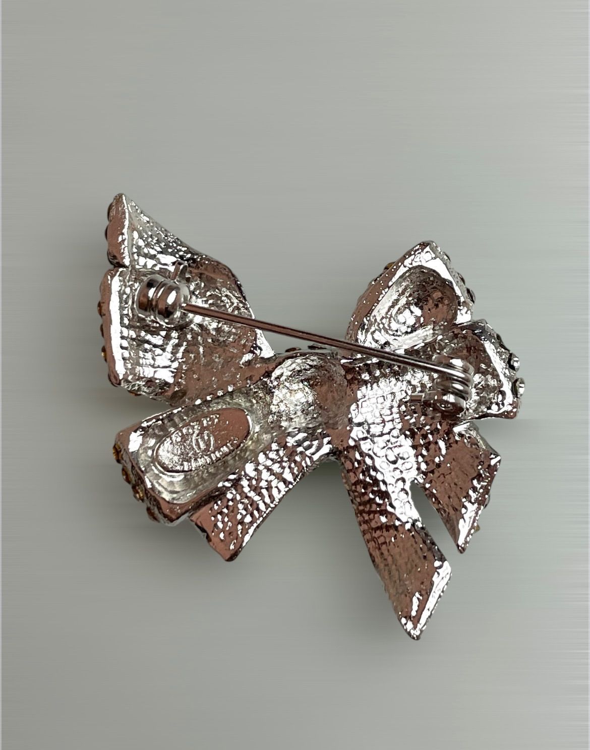 極美品】FOXEY BOUTIQUE フォクシー リボン ブローチ クリア ライン