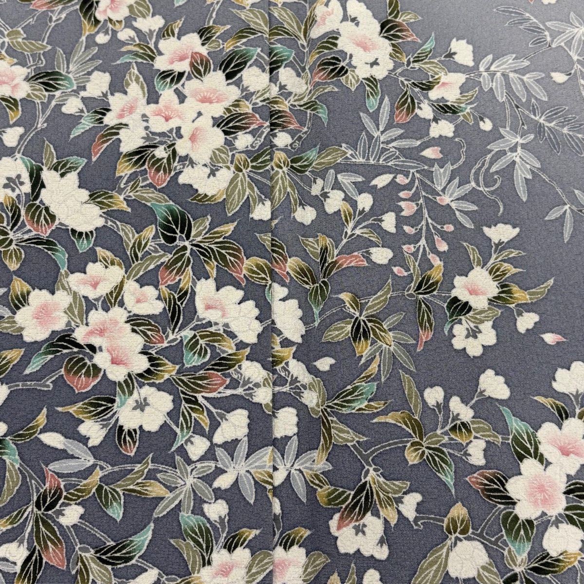 ◆未使用美品◆付下げ 袷 墨灰色 桜花弁 一つ紋 訪問着 小紋 卒入学式 お花見 本日限定ゲリラセール！卒業式入学式！正絹 桜 色無地 藤色 白菫色 美