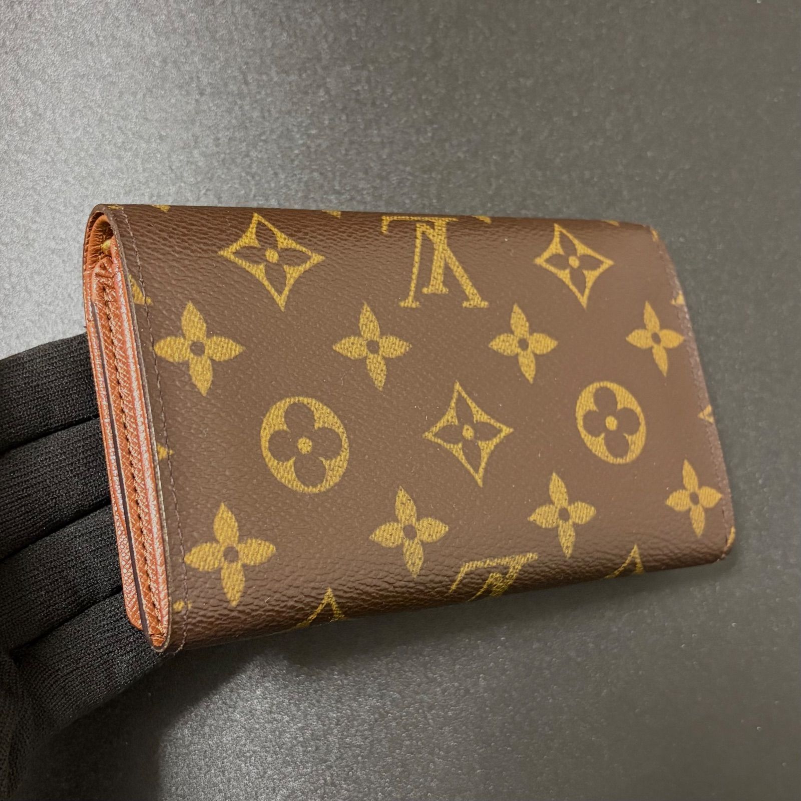 v76 ポルト モネ ビエ トレゾール ポルトフォイユ トレゾール