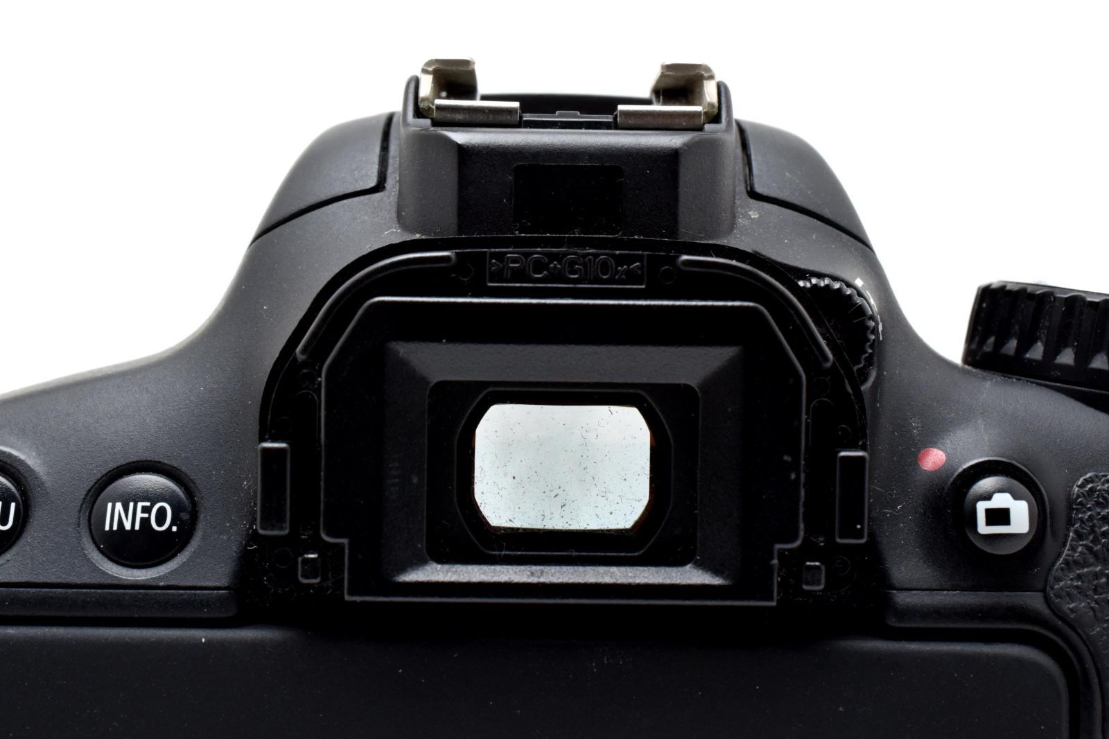 ☆ジャンク☆ EOS Kiss X6i ボディ デジタル一眼レフ 通電シャッターOK