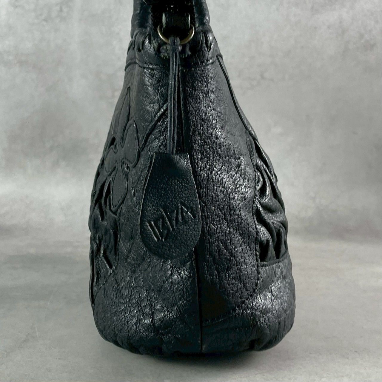 IBIZA イビサ ハンドバッグ 2WAY ショルダーバッグ レザー ブラック 黒