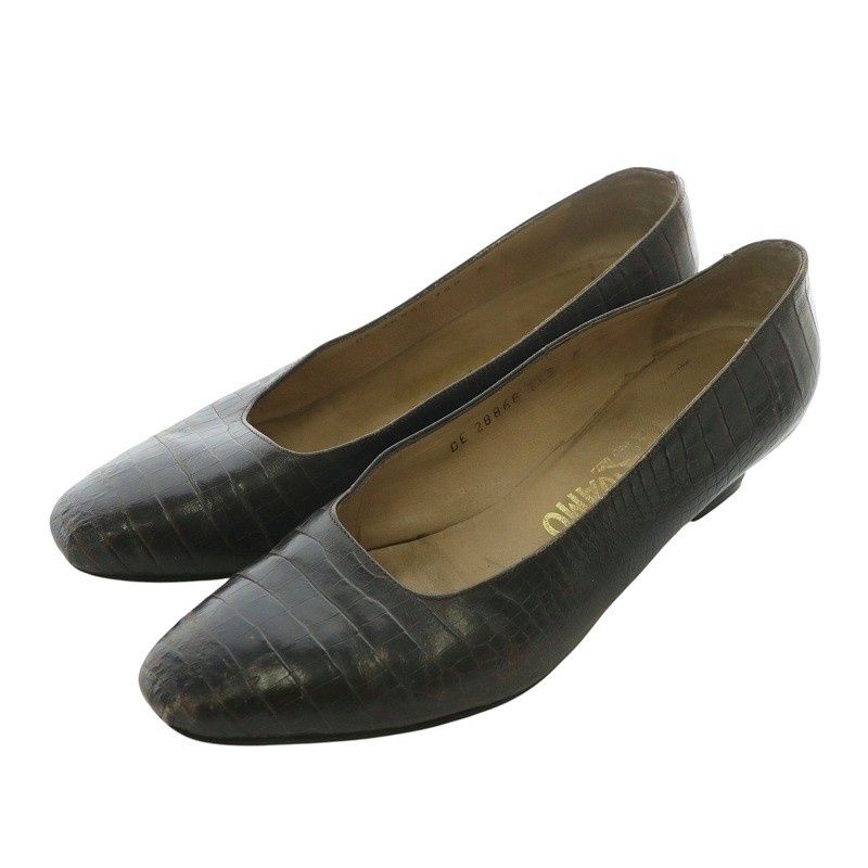 サルヴァトーレフェラガモ Salvatore Ferragamo パンプス レザー