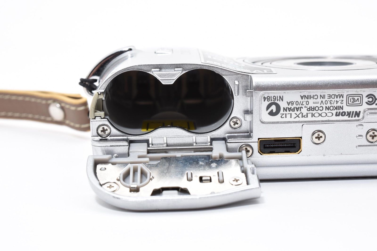 ニコン Nikon COOLPIX L12 シルバー コンパクトデジタルカメラ - メルカリ