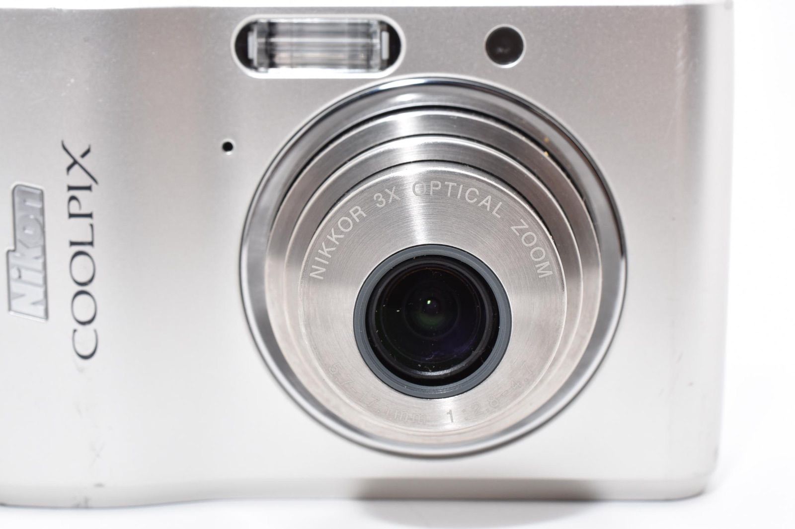 美品】ニコン Nikon COOLPIX L16 シルバー コンパクトデジタルカメラ